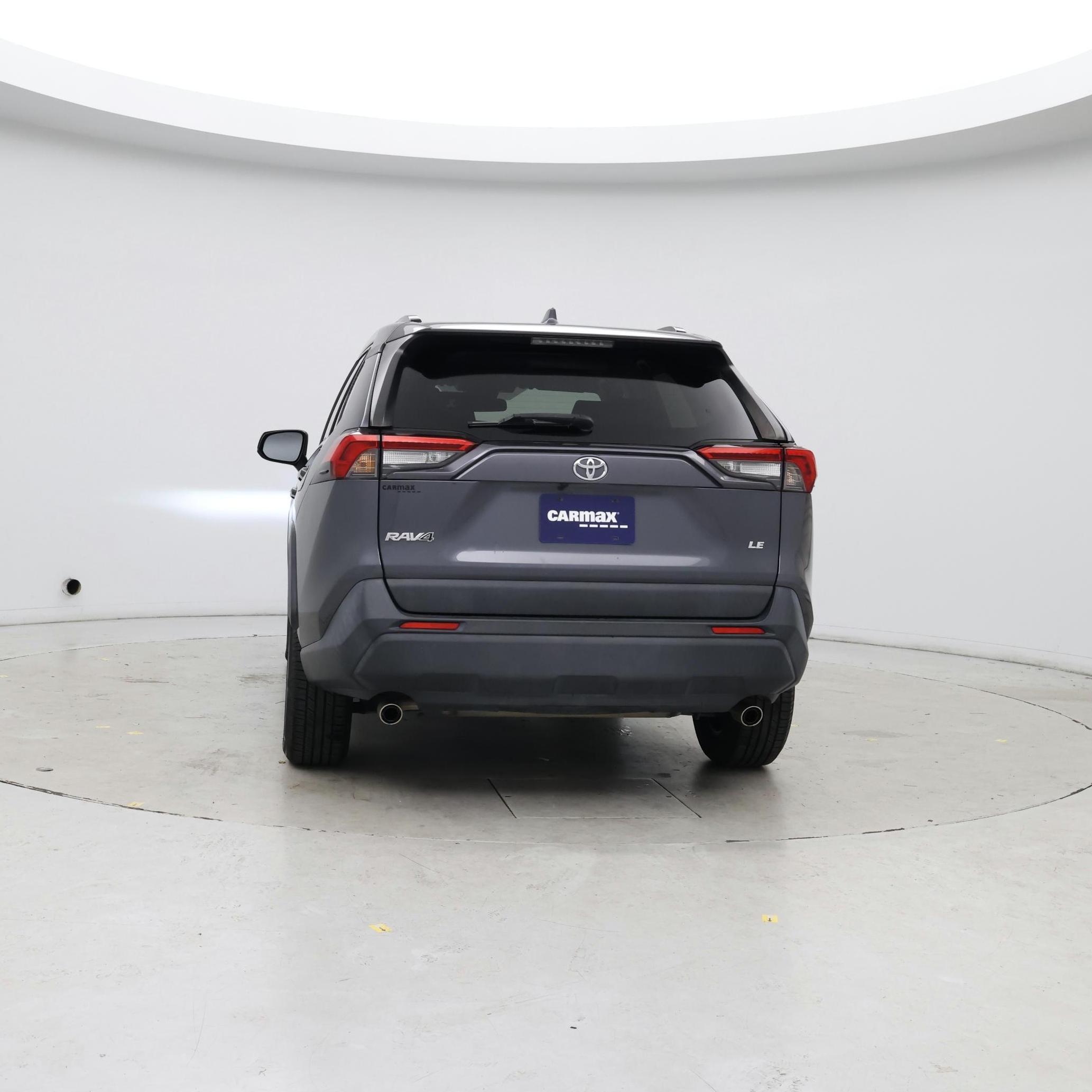 Thumbnail: 2019 Toyota RAV4 - 6