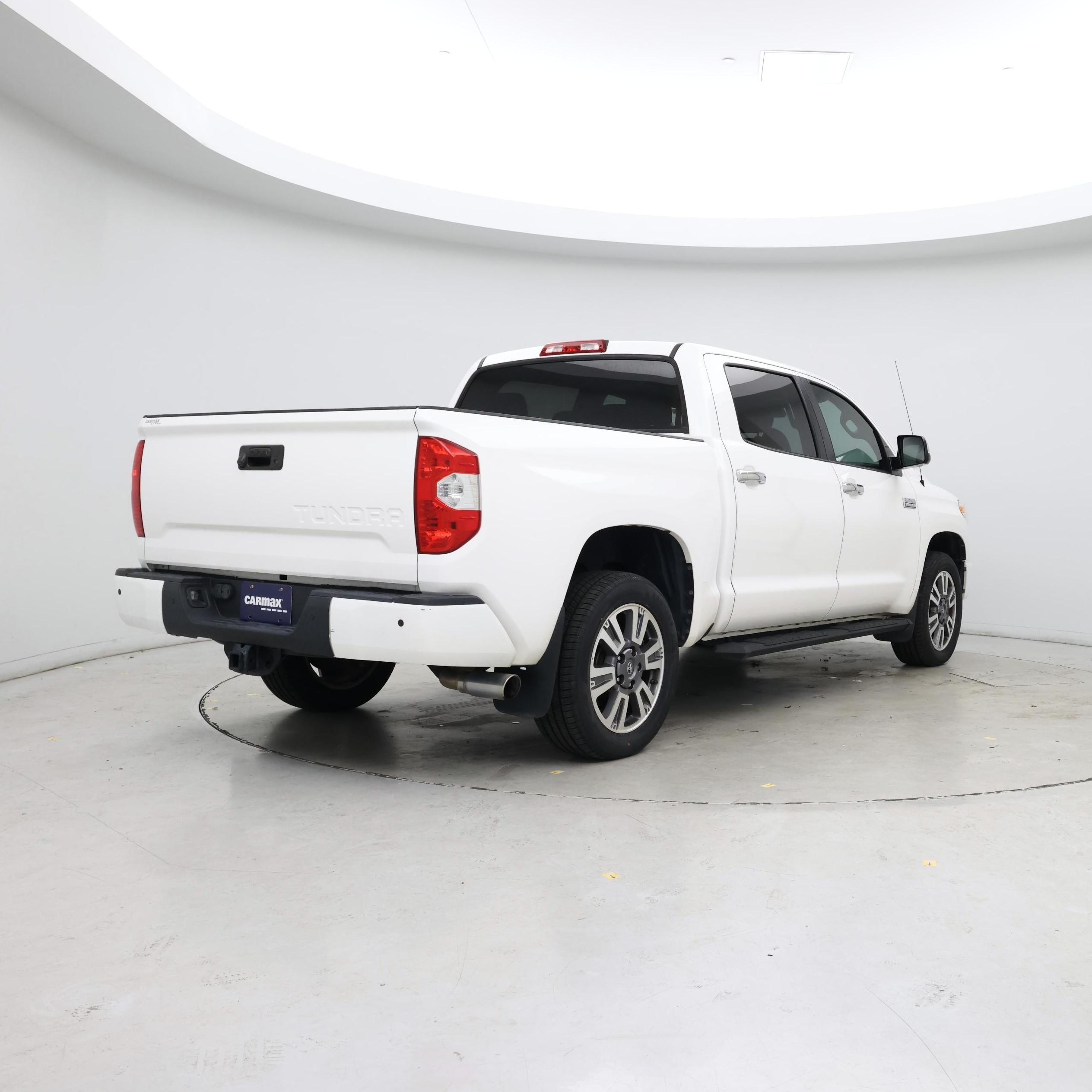 Thumbnail: 2019 Toyota Tundra - 8