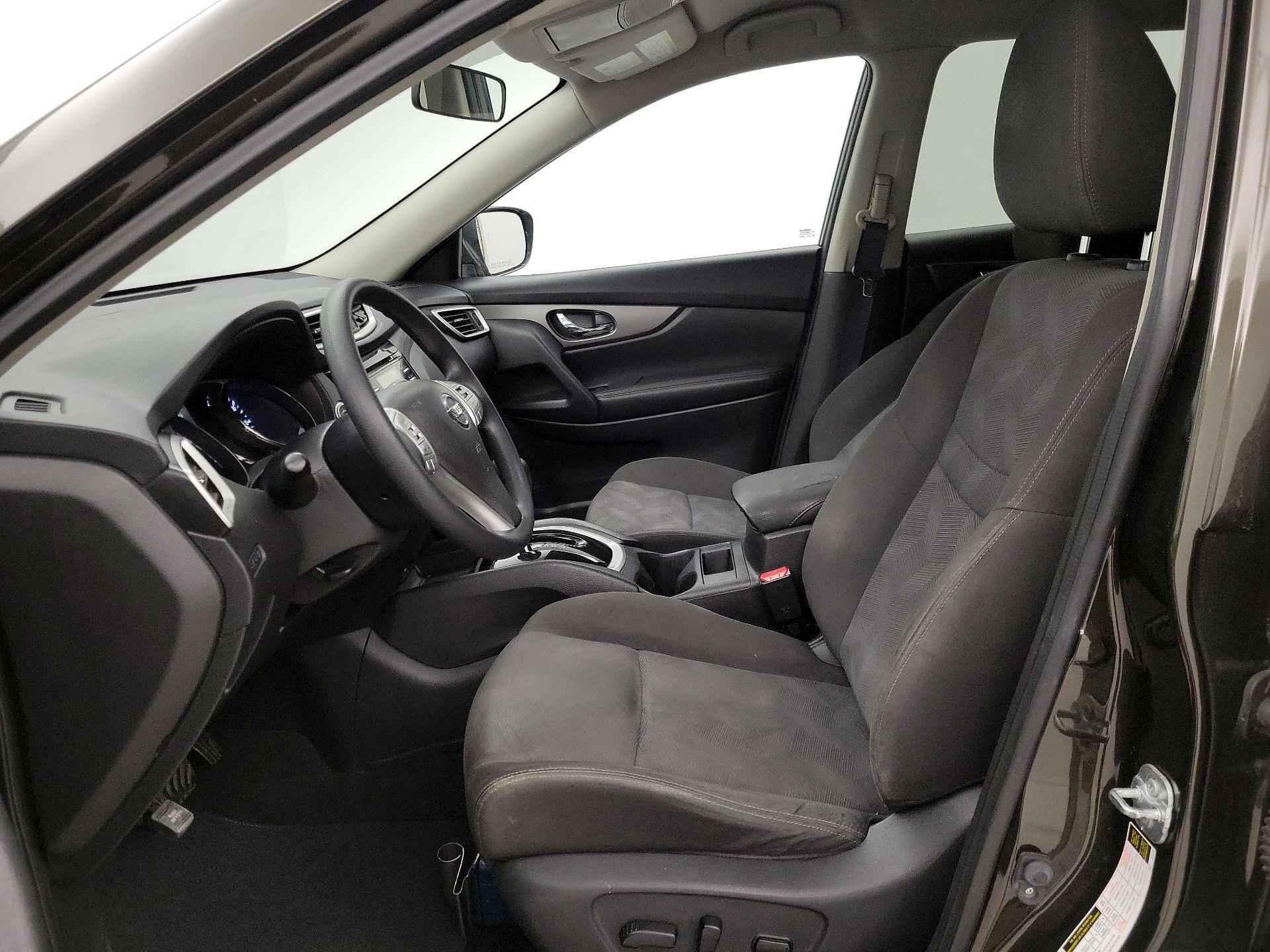 Thumbnail: 2016 Nissan Rogue - 11