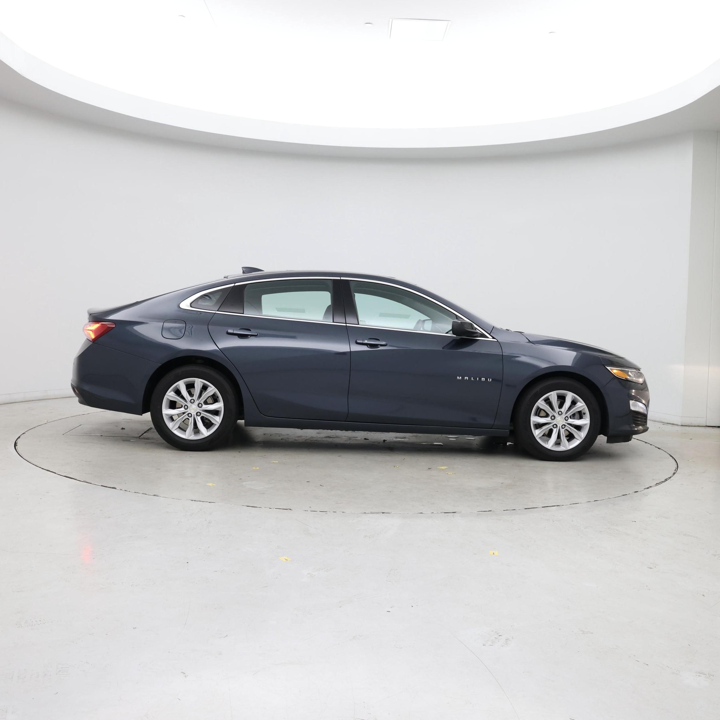 Thumbnail: 2020 Chevrolet Malibu - 7