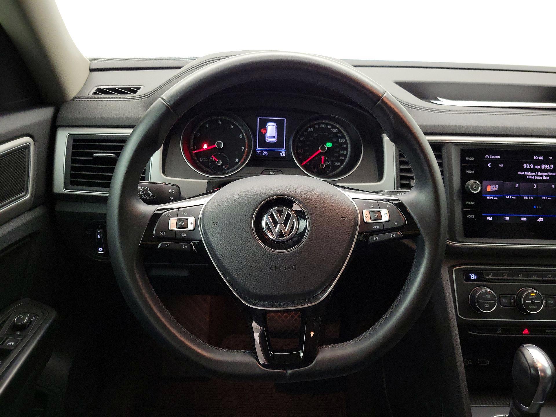 Thumbnail: 2019 Volkswagen Atlas - 10