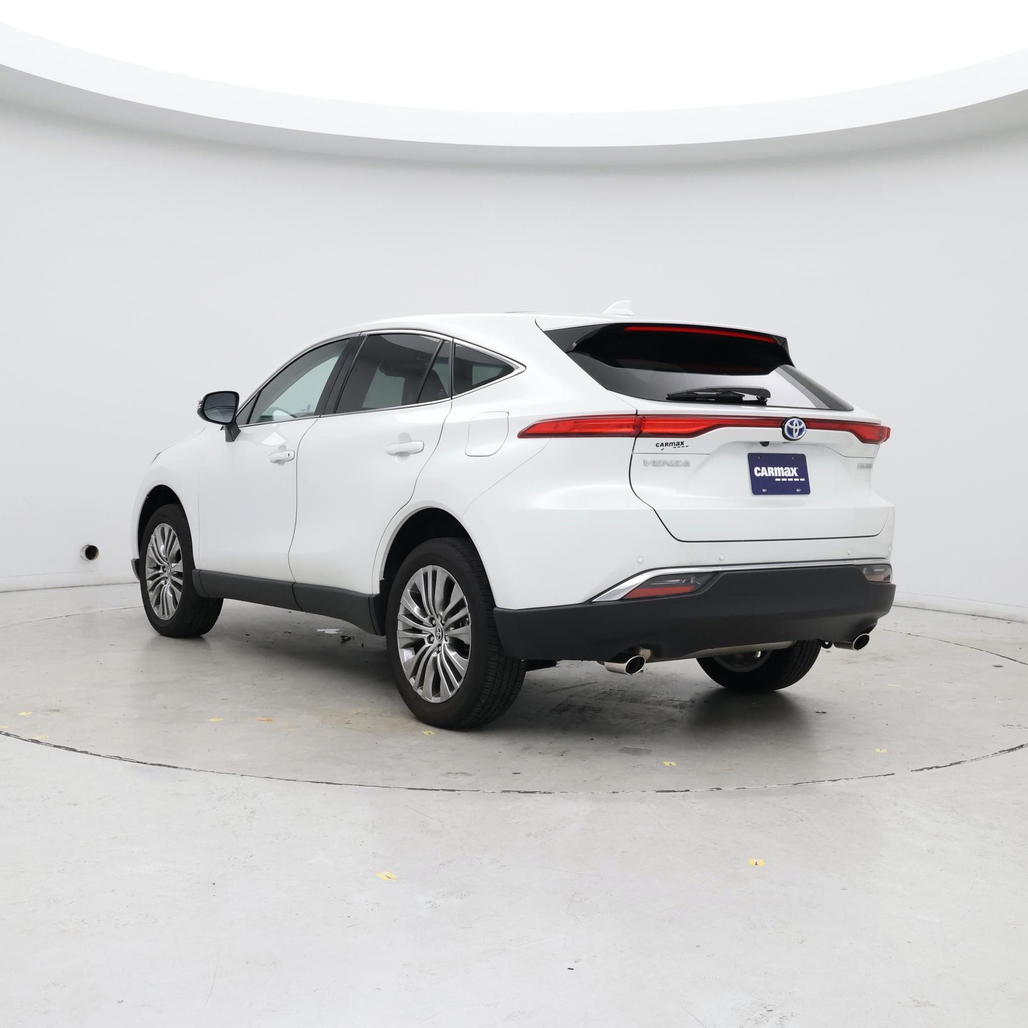 Thumbnail: 2024 Toyota Venza - 2