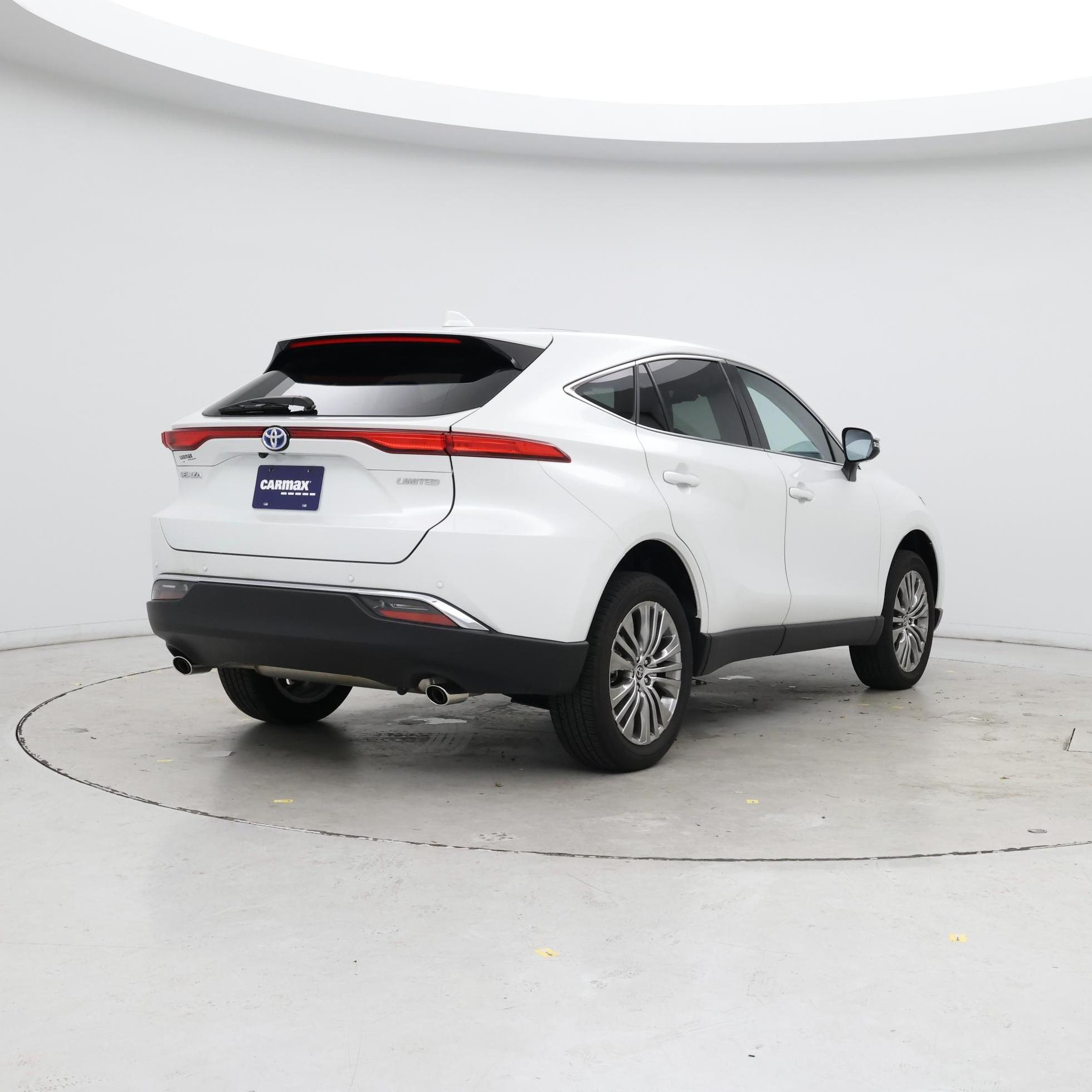 Thumbnail: 2024 Toyota Venza - 8