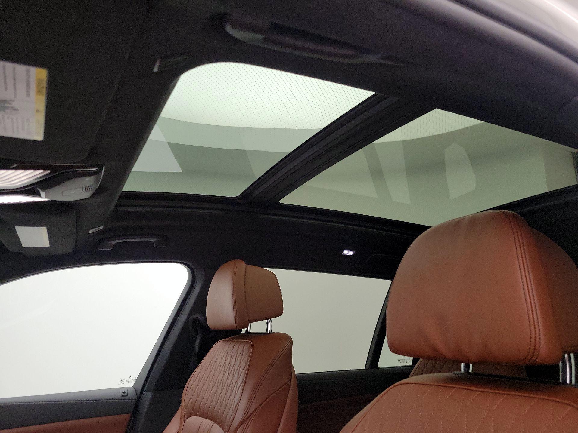 Thumbnail: 2023 BMW X7 - 20
