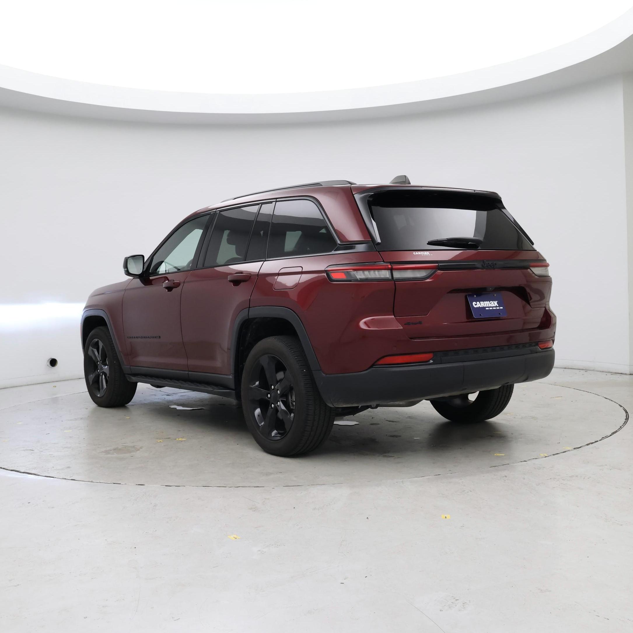 Thumbnail: 2023 Jeep Grand Cherokee L - 2