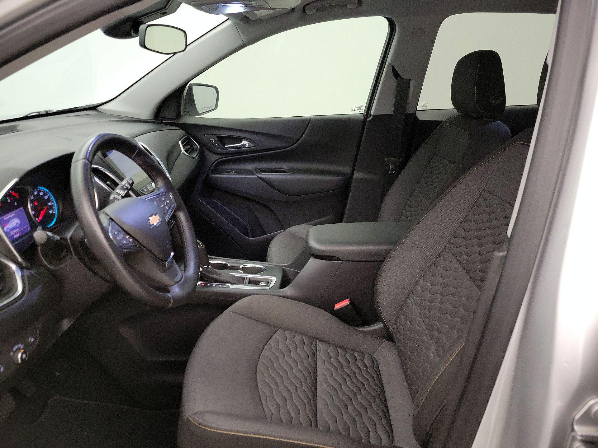 Thumbnail: 2021 Chevrolet Equinox - 11