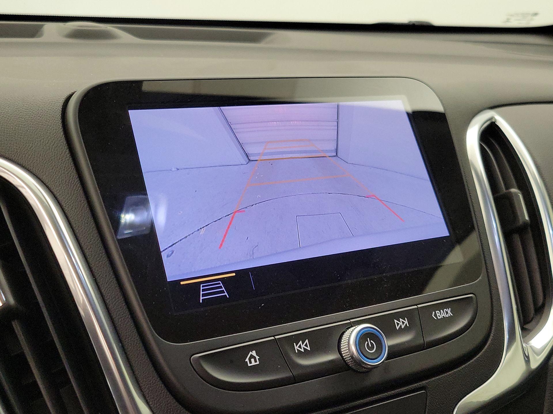 Thumbnail: 2021 Chevrolet Equinox - 14