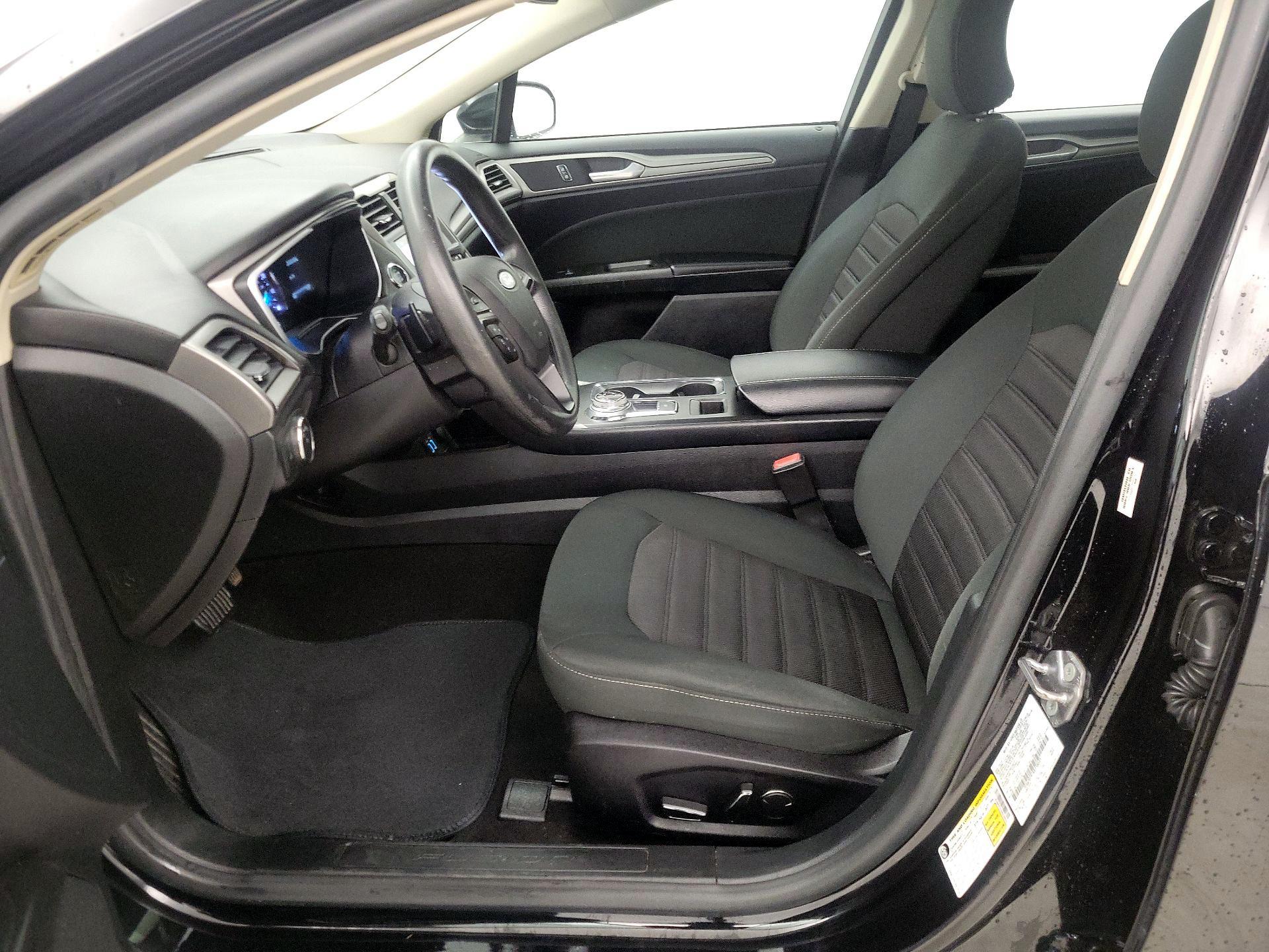 Thumbnail: 2019 Ford Fusion - 11