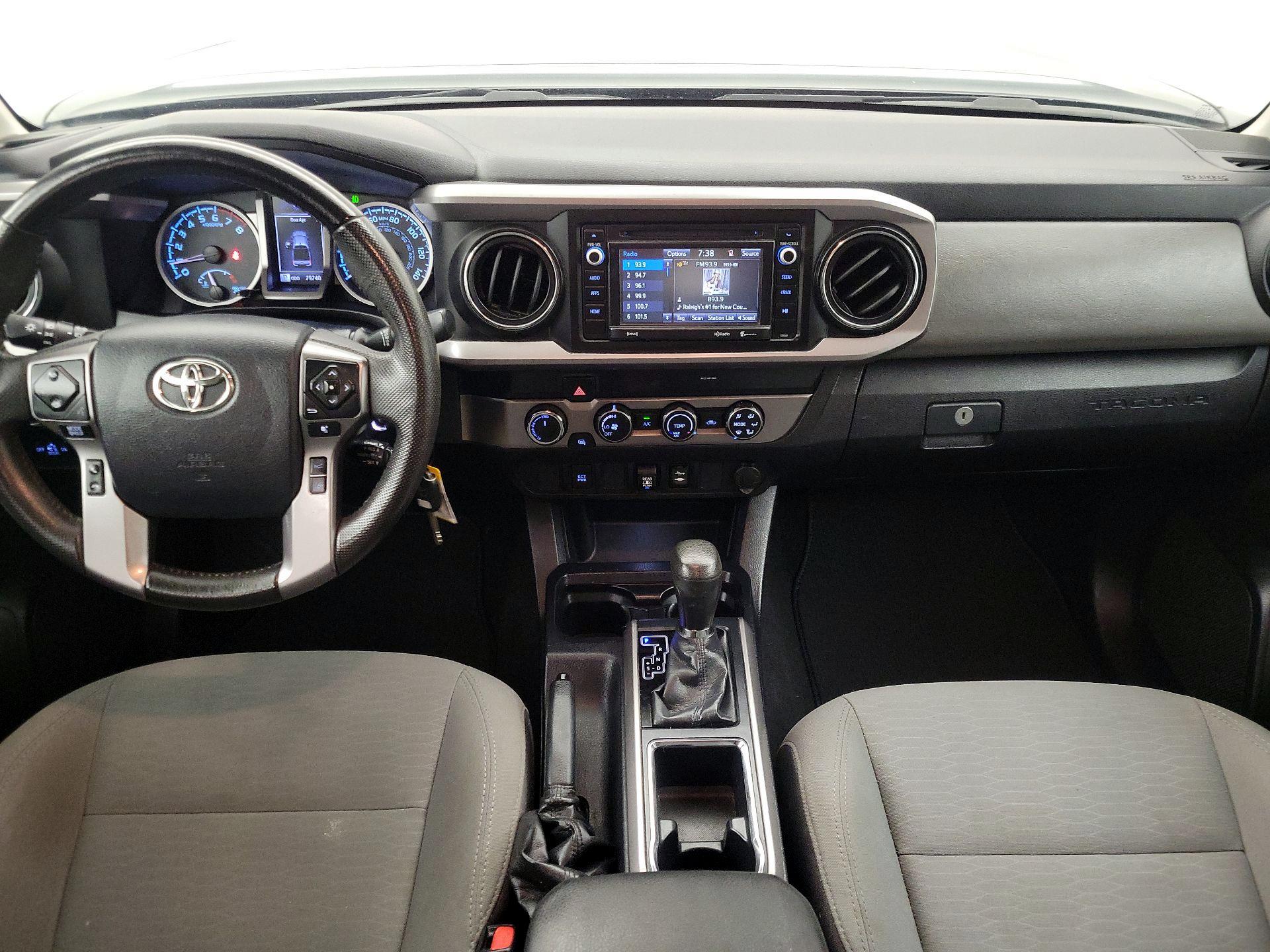 Thumbnail: 2019 Toyota Tacoma - 9