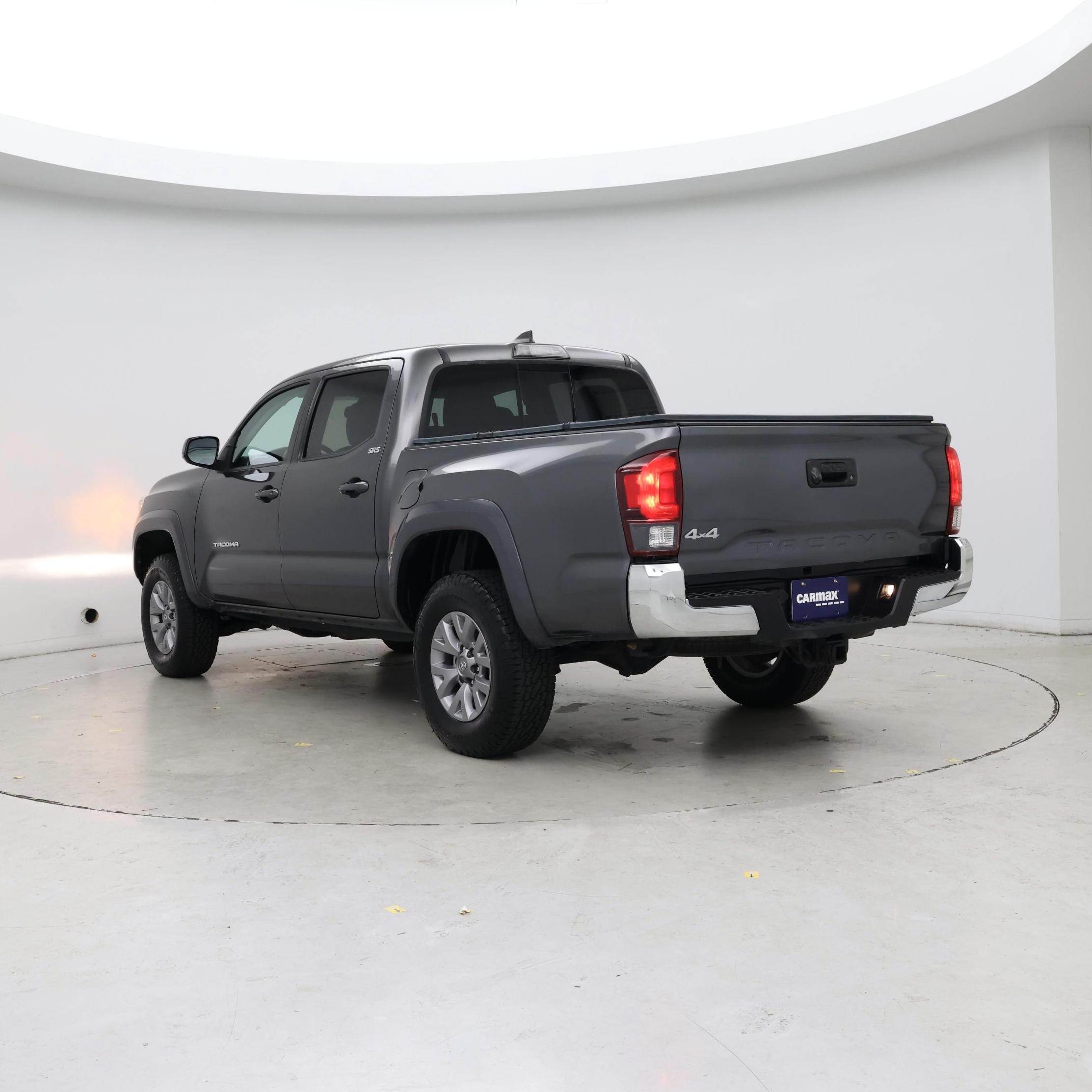 Thumbnail: 2019 Toyota Tacoma - 2