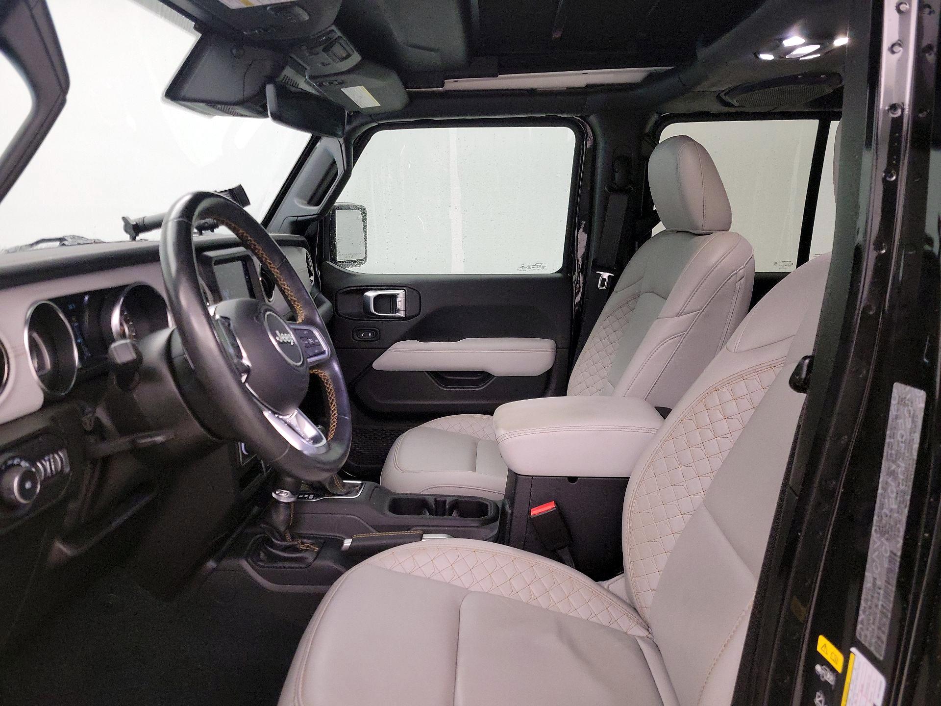 Thumbnail: 2022 Jeep Wrangler - 11