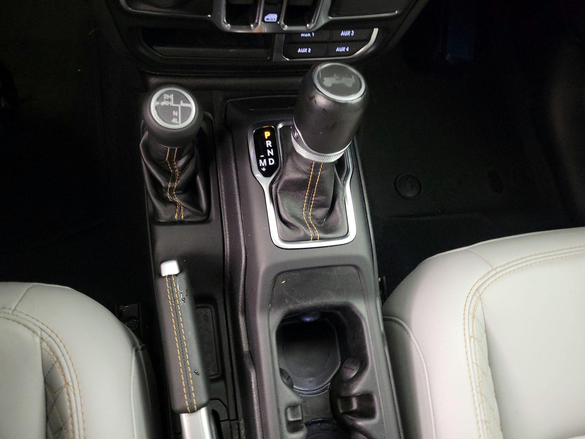 Thumbnail: 2022 Jeep Wrangler - 17