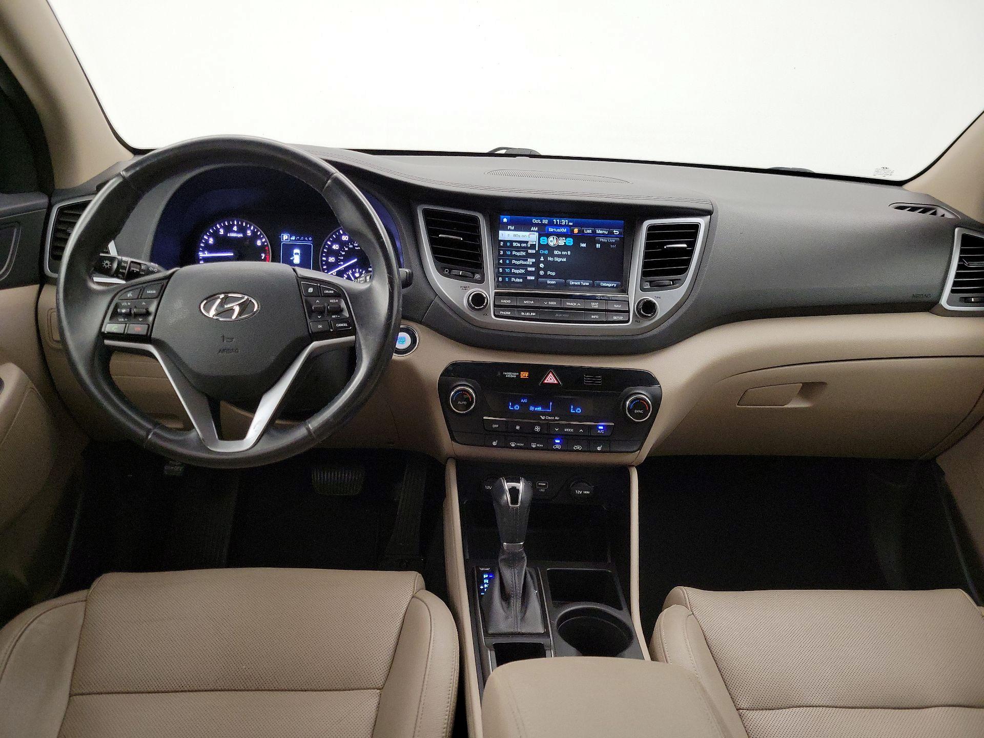 Thumbnail: 2016 Hyundai Tucson - 9
