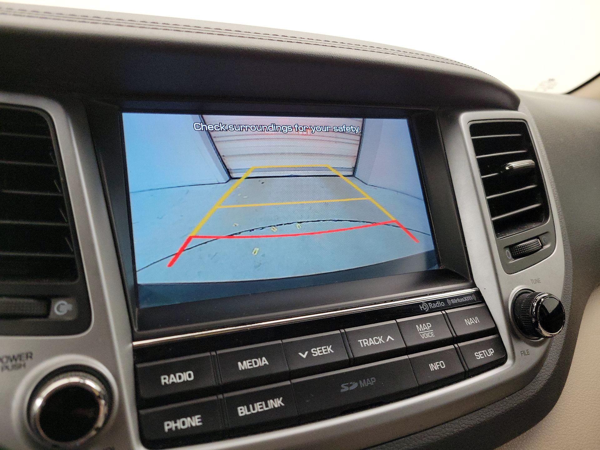 Thumbnail: 2016 Hyundai Tucson - 14