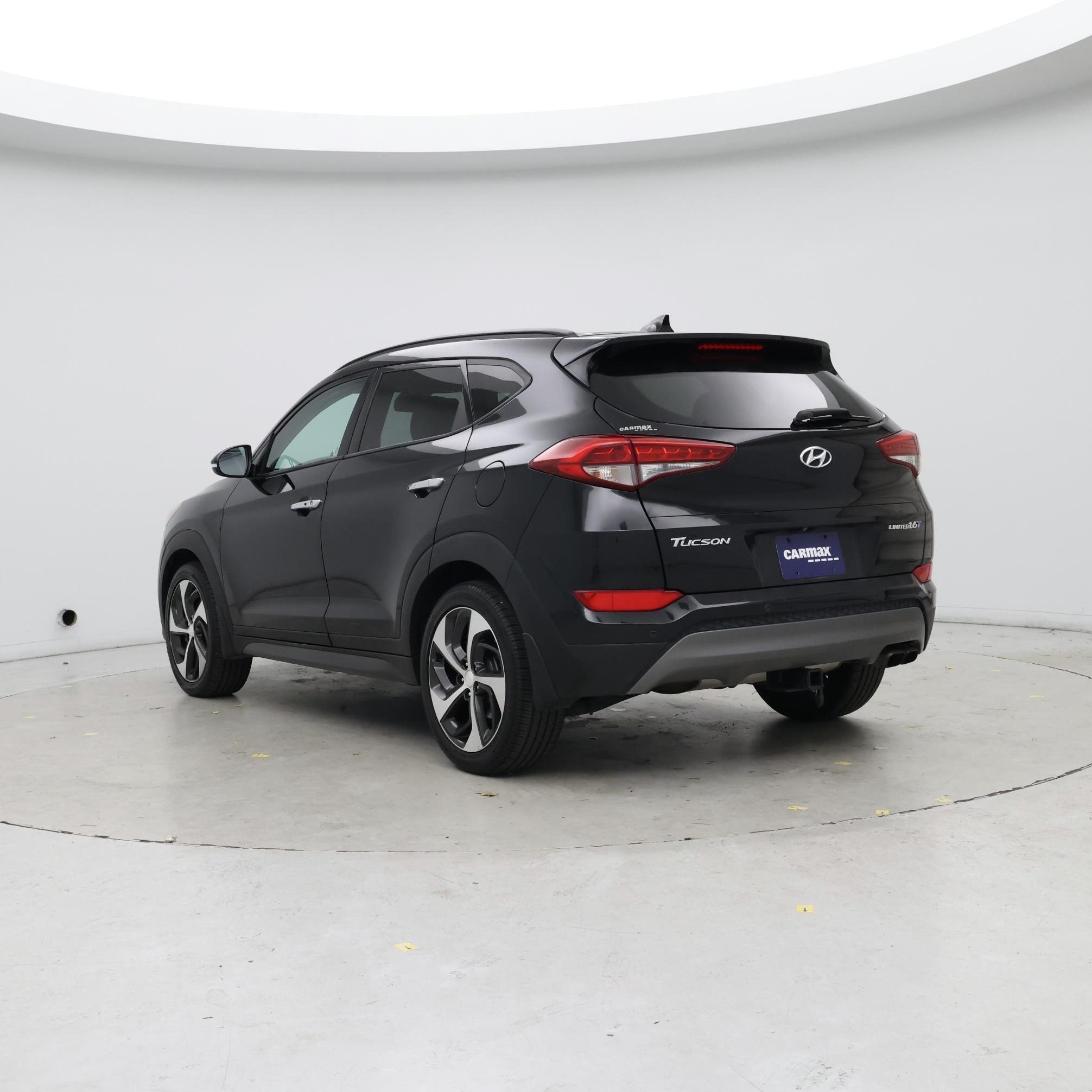 Thumbnail: 2016 Hyundai Tucson - 2