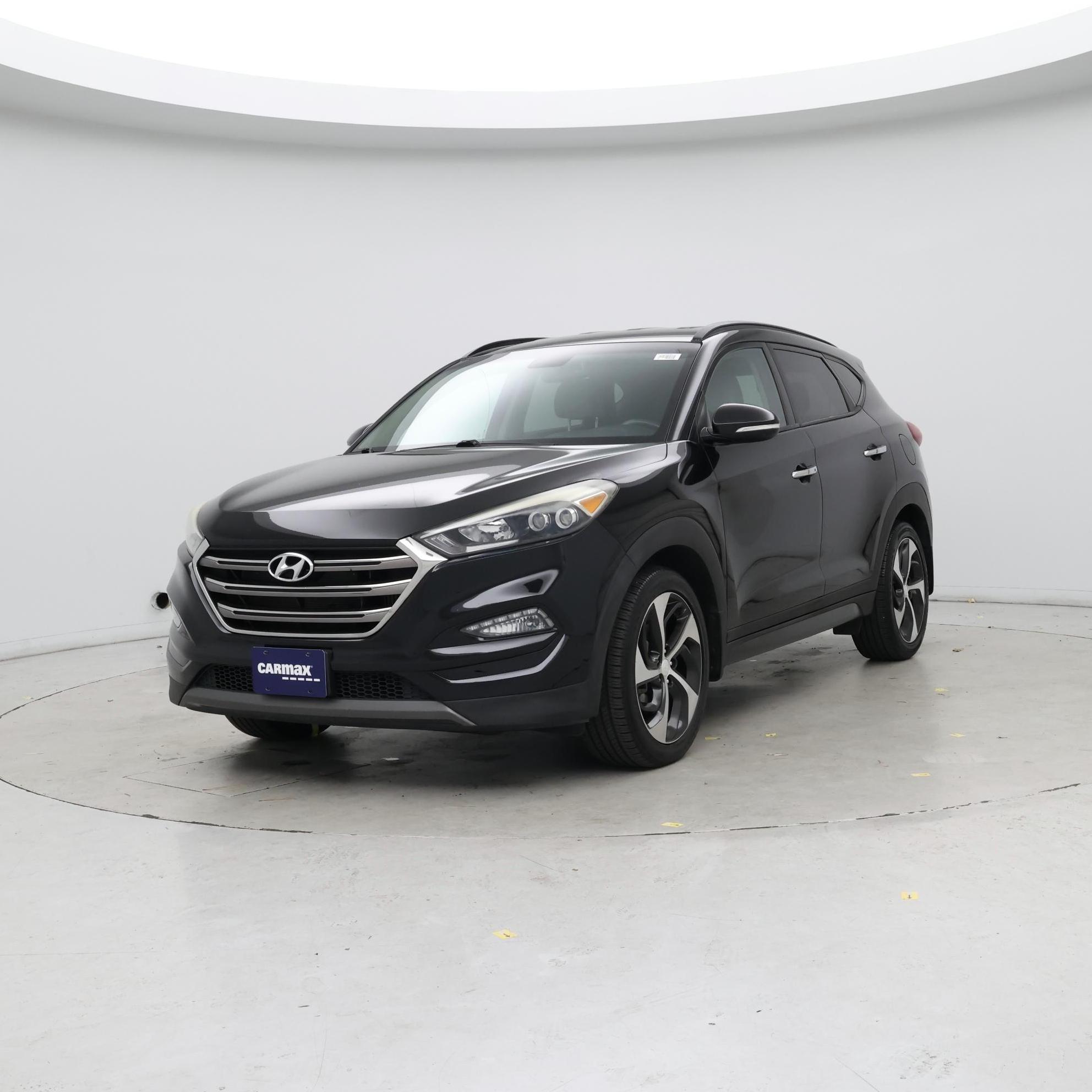 Thumbnail: 2016 Hyundai Tucson - 4
