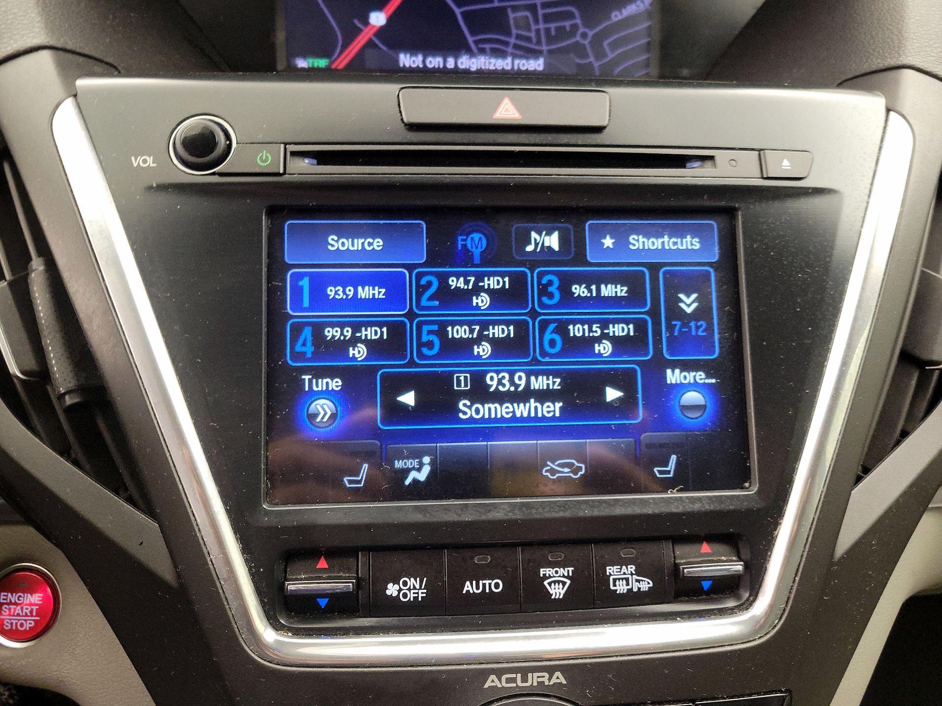 Thumbnail: 2017 Acura MDX - 16