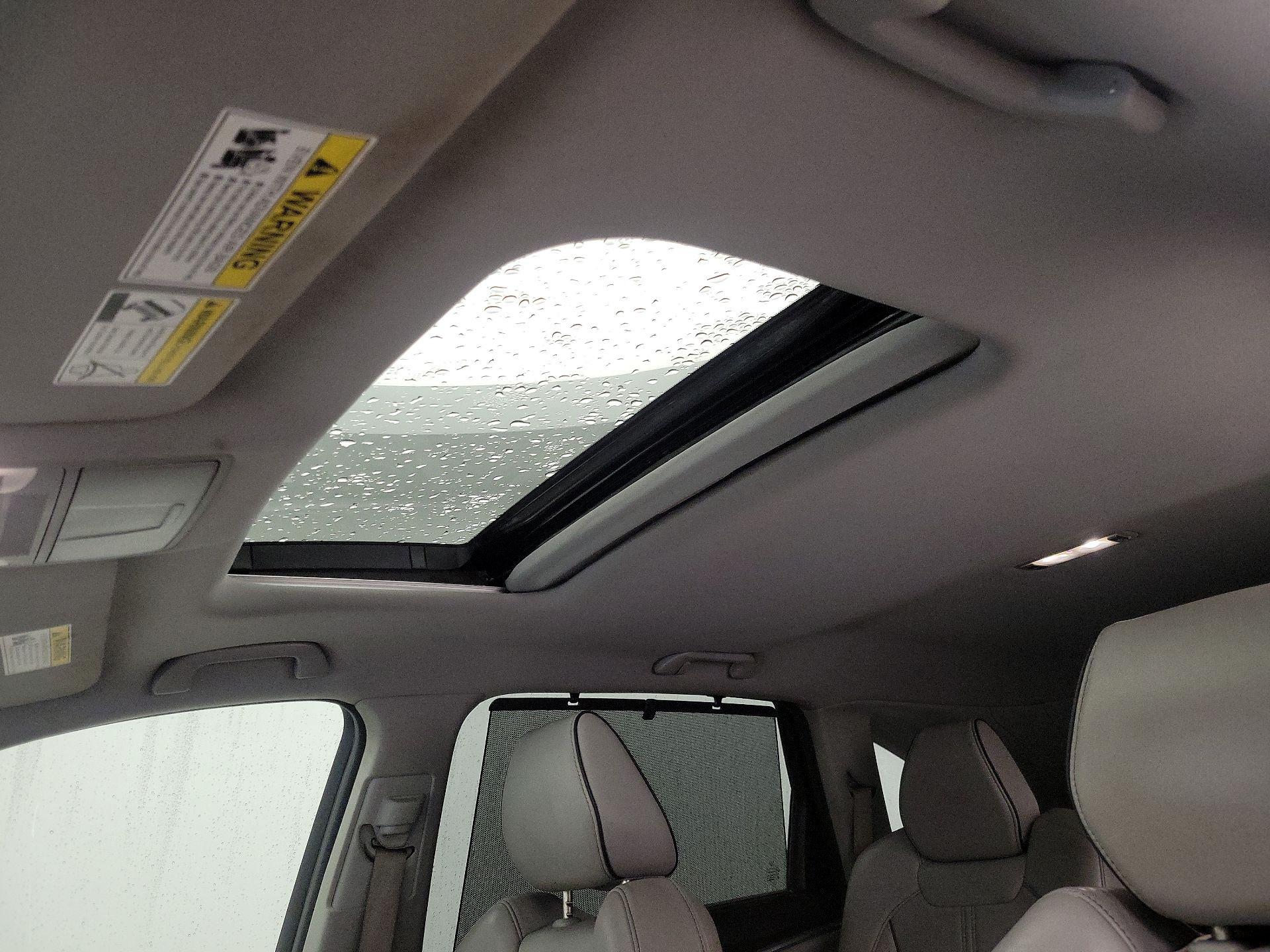 Thumbnail: 2017 Acura MDX - 20