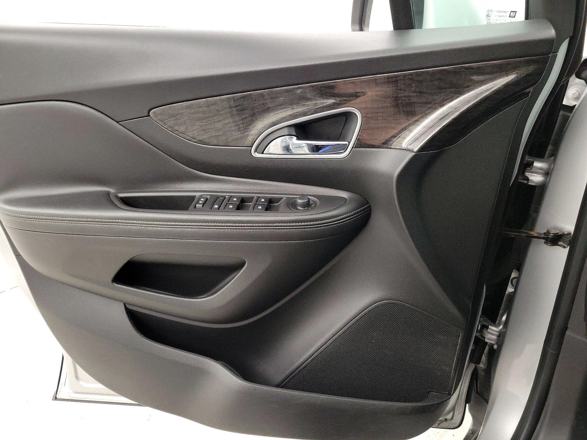 Thumbnail: 2016 Buick Encore - 12