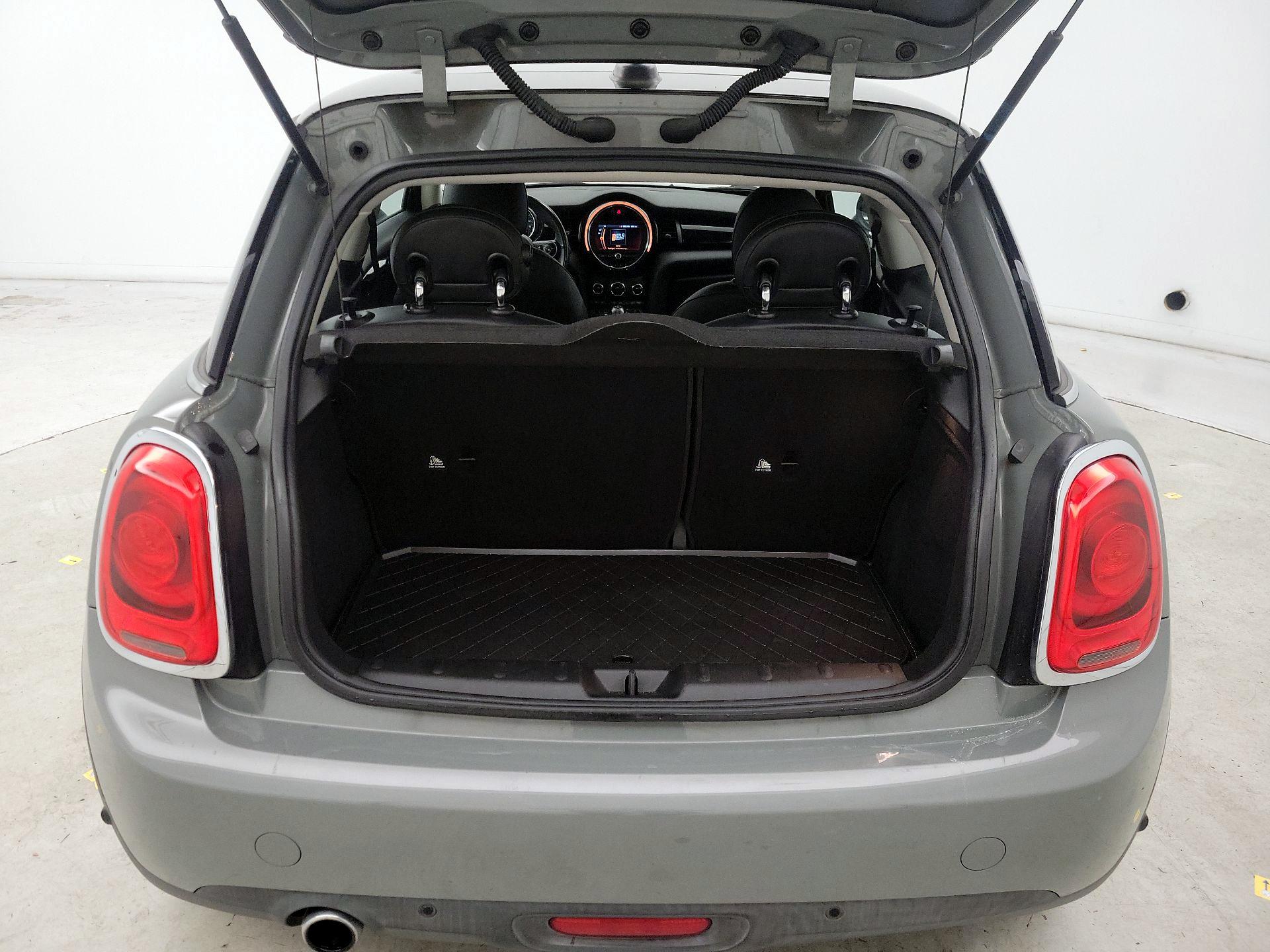 Thumbnail: 2019 MINI Cooper Hardtop - 19