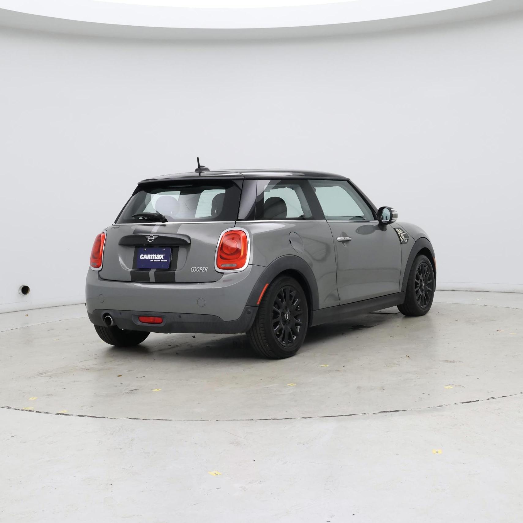 Thumbnail: 2019 MINI Cooper Hardtop - 8