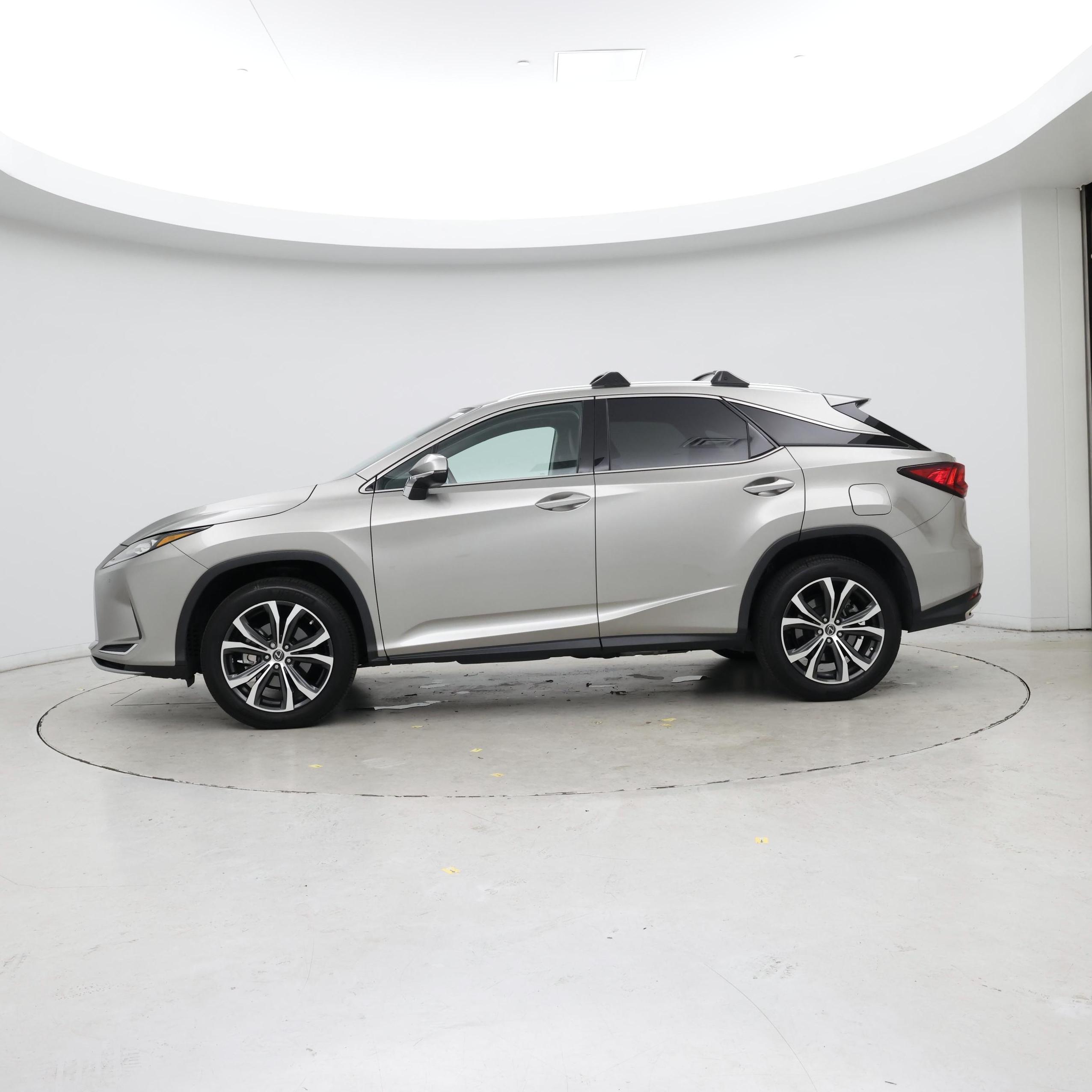 Thumbnail: 2020 Lexus RX - 3