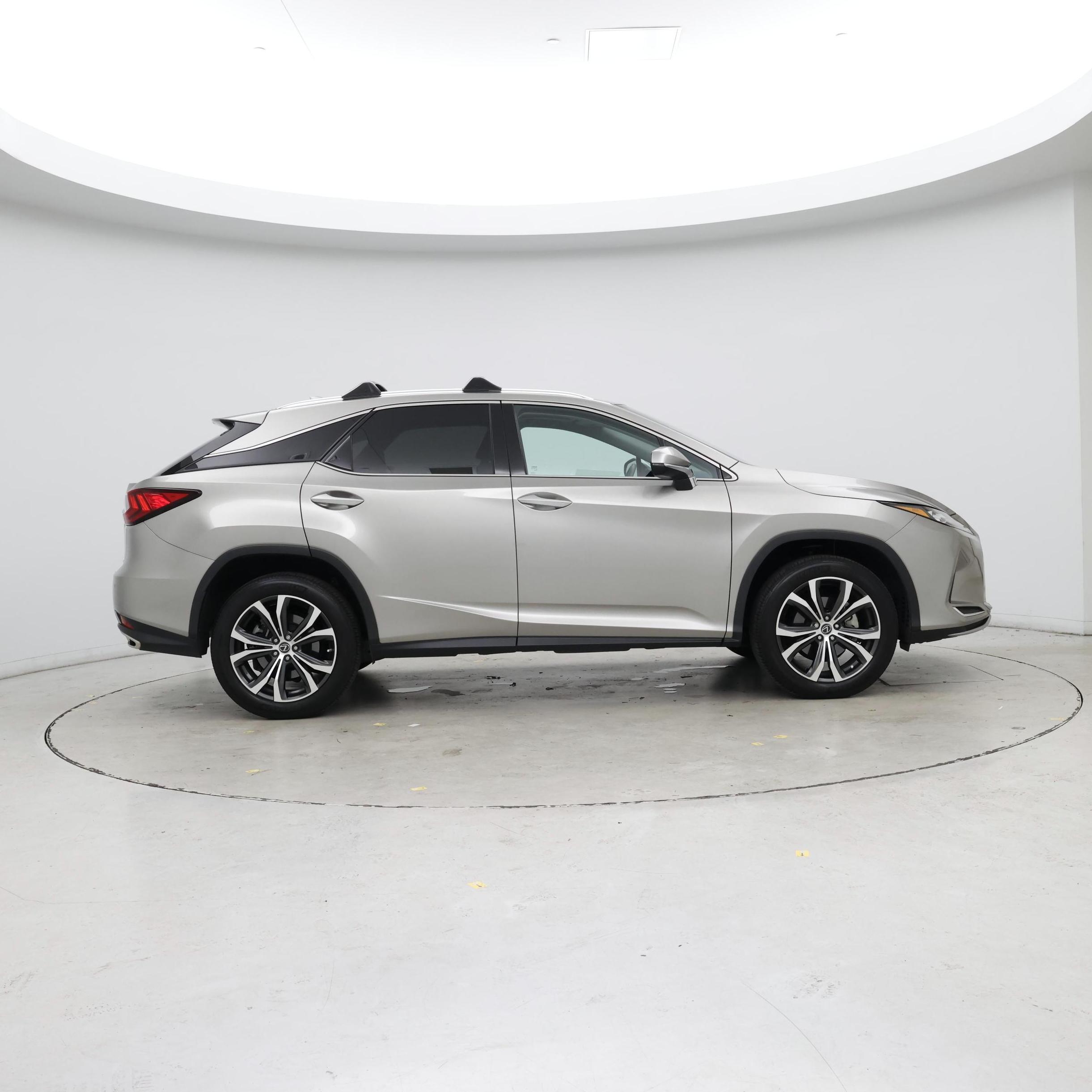 Thumbnail: 2020 Lexus RX - 7