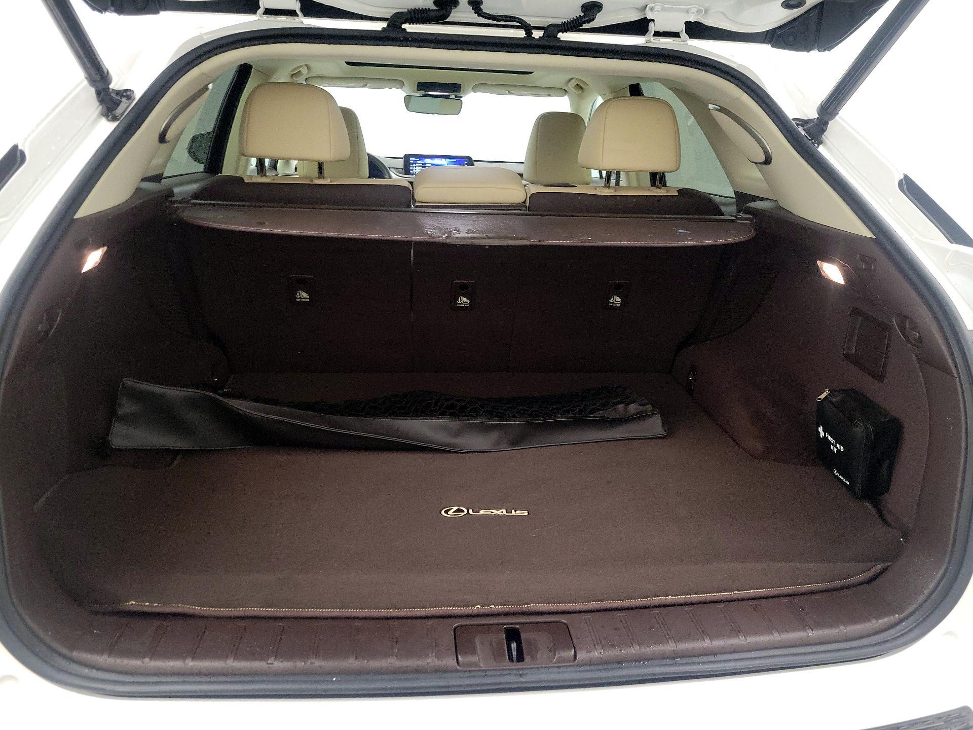 Thumbnail: 2018 Lexus RX - 20