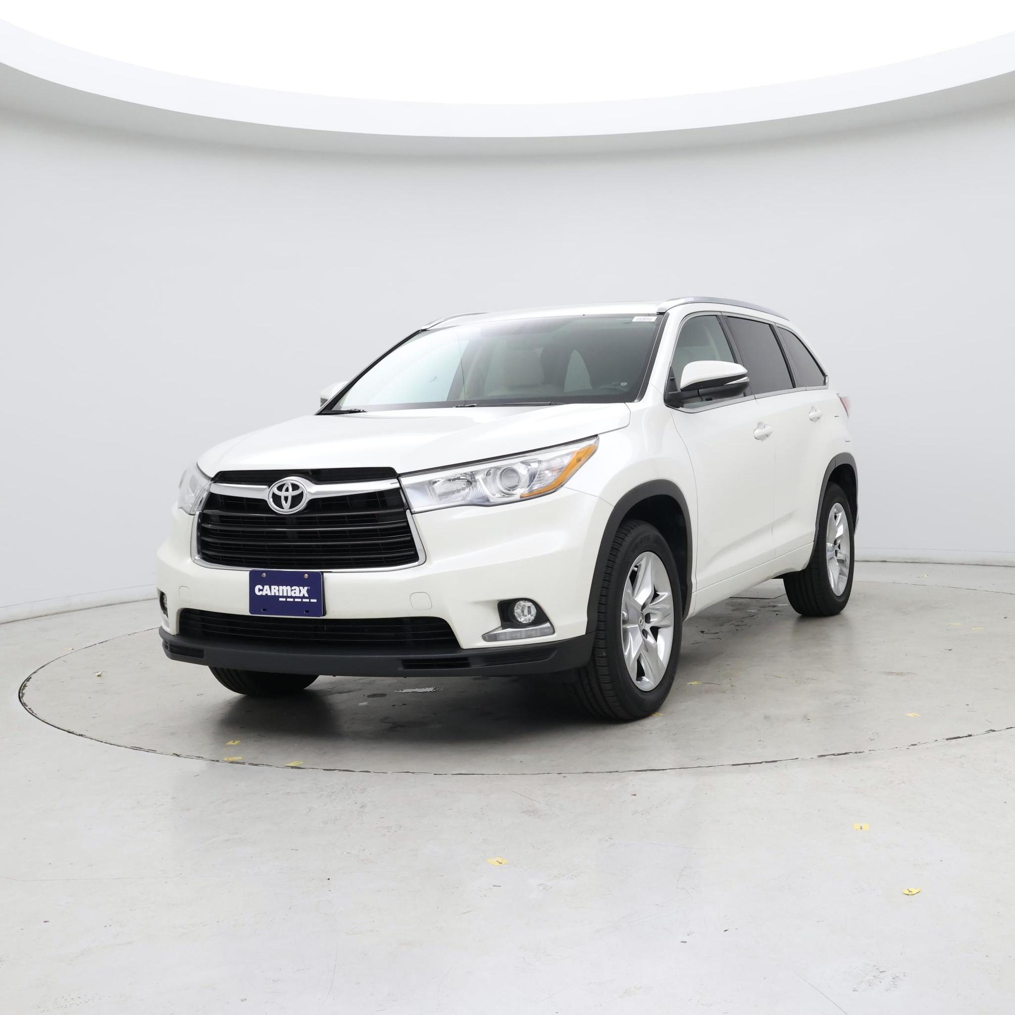 Thumbnail: 2015 Toyota Highlander - 4