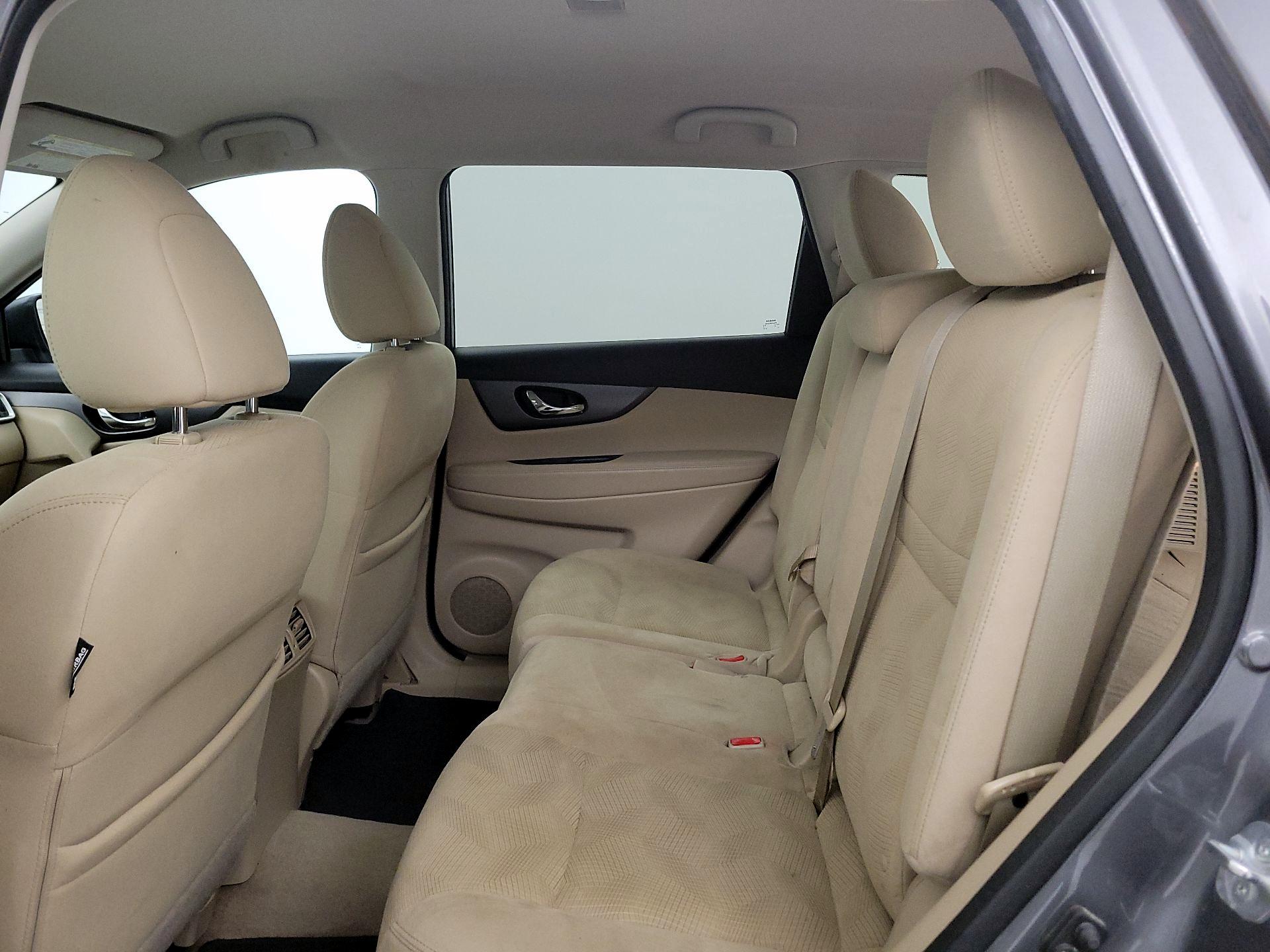 Thumbnail: 2015 Nissan Rogue - 19