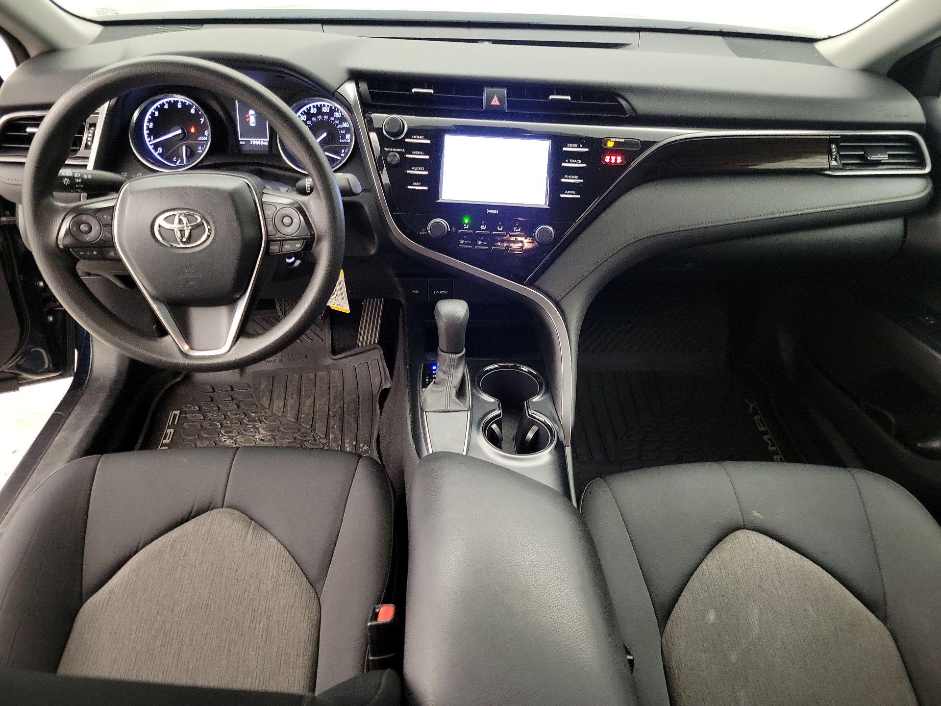 Thumbnail: 2020 Toyota Camry - 9