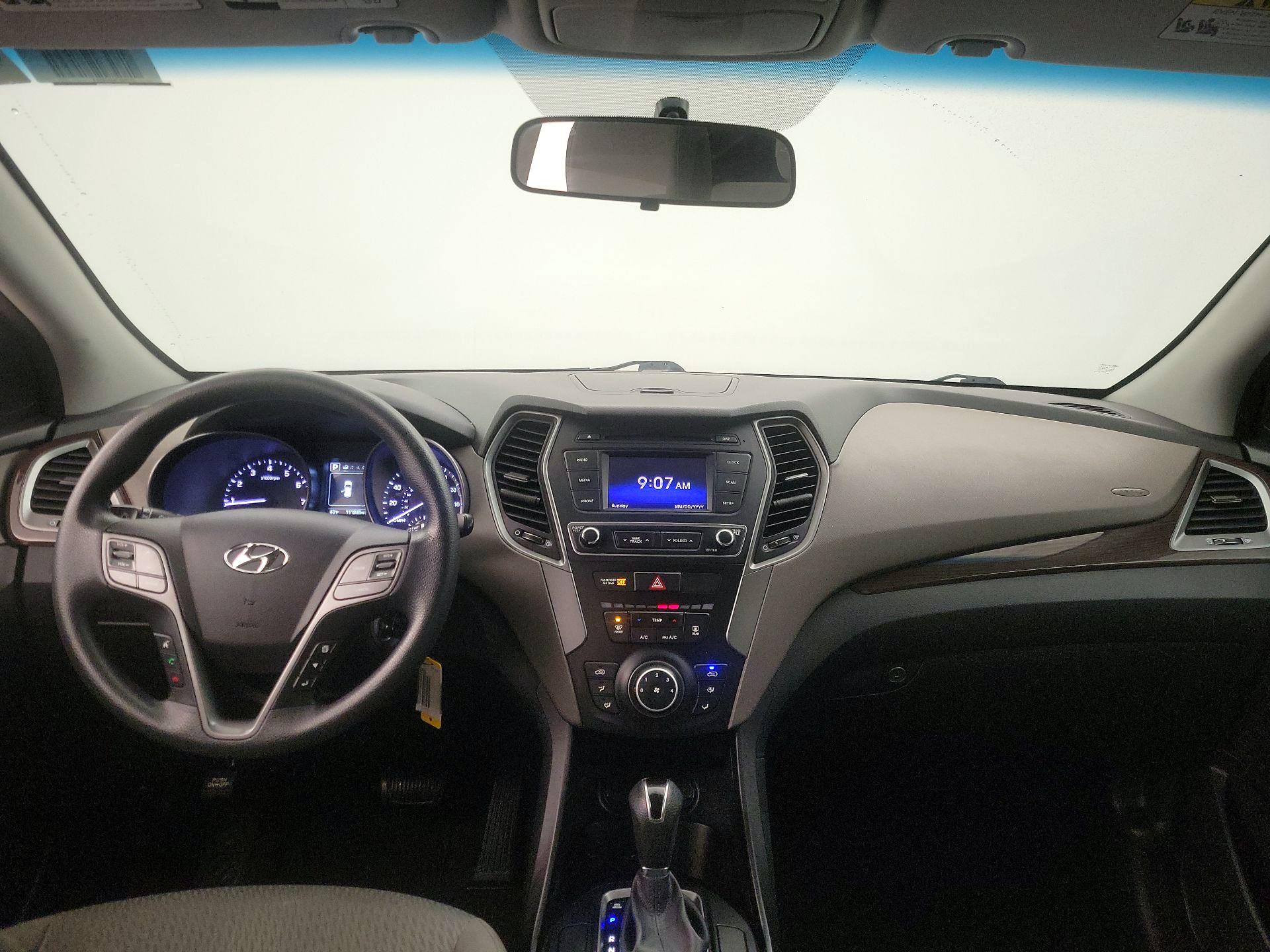 Thumbnail: 2018 Hyundai Santa Fe - 9