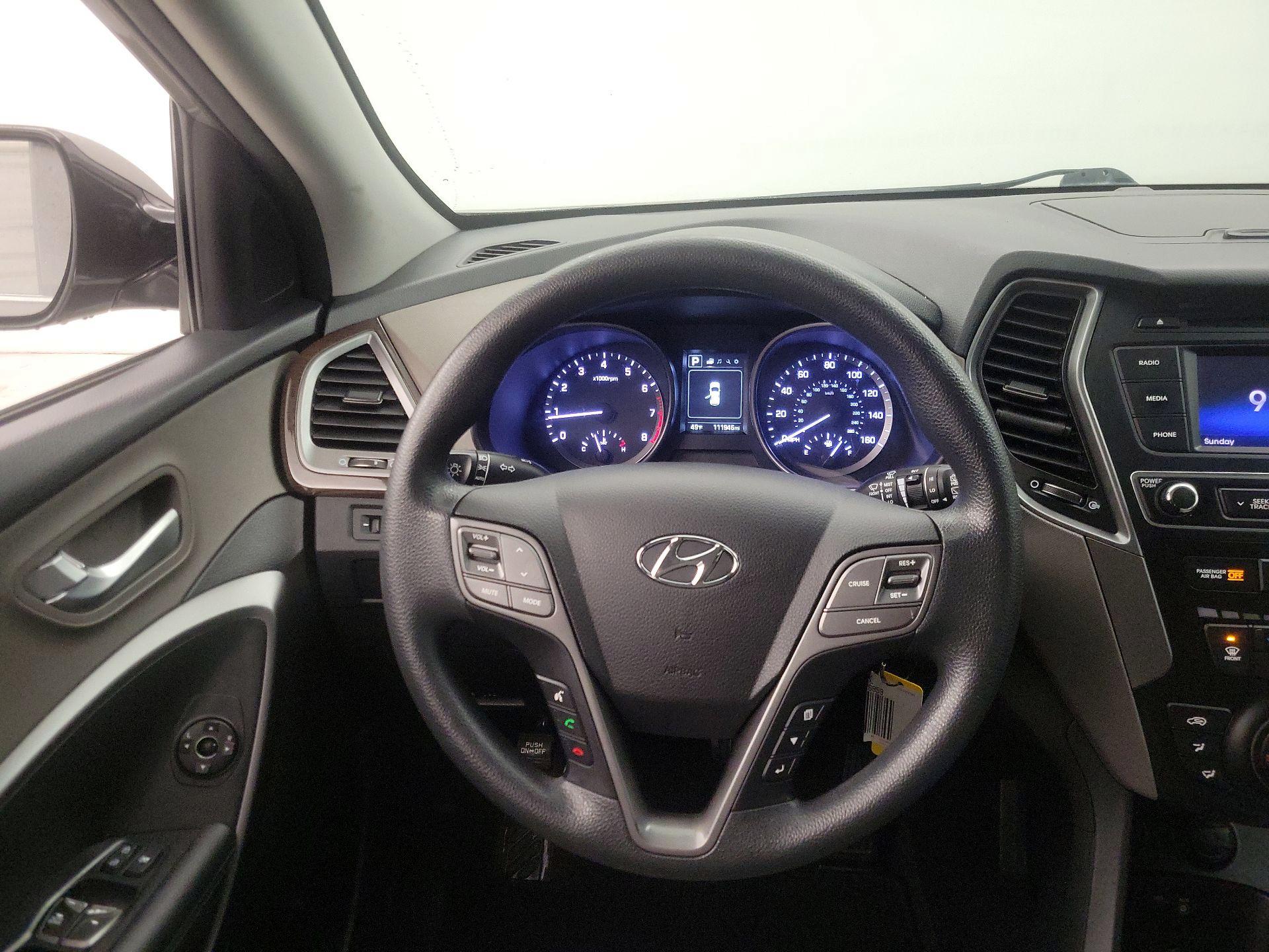 Thumbnail: 2018 Hyundai Santa Fe - 10