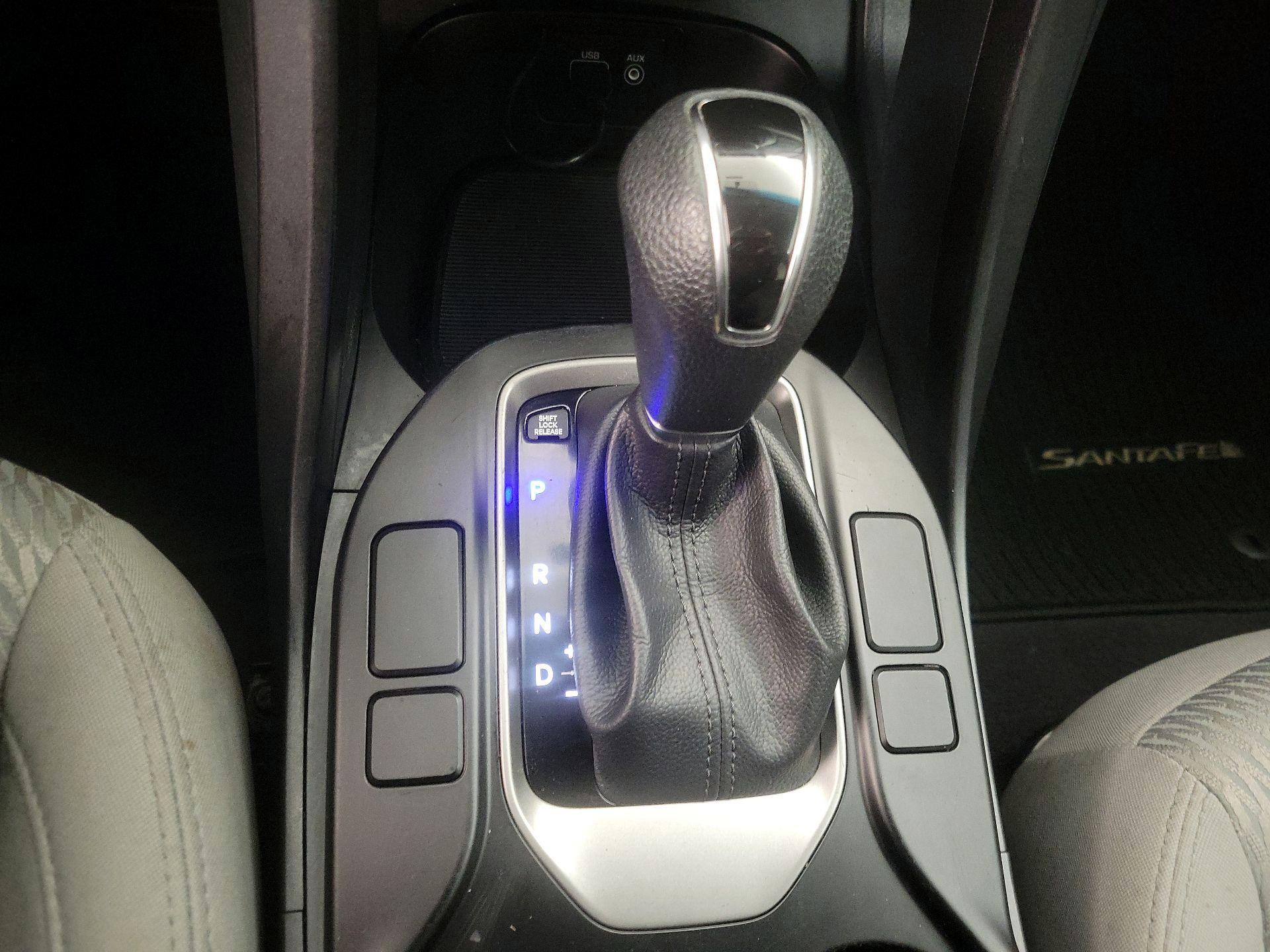 Thumbnail: 2018 Hyundai Santa Fe - 17