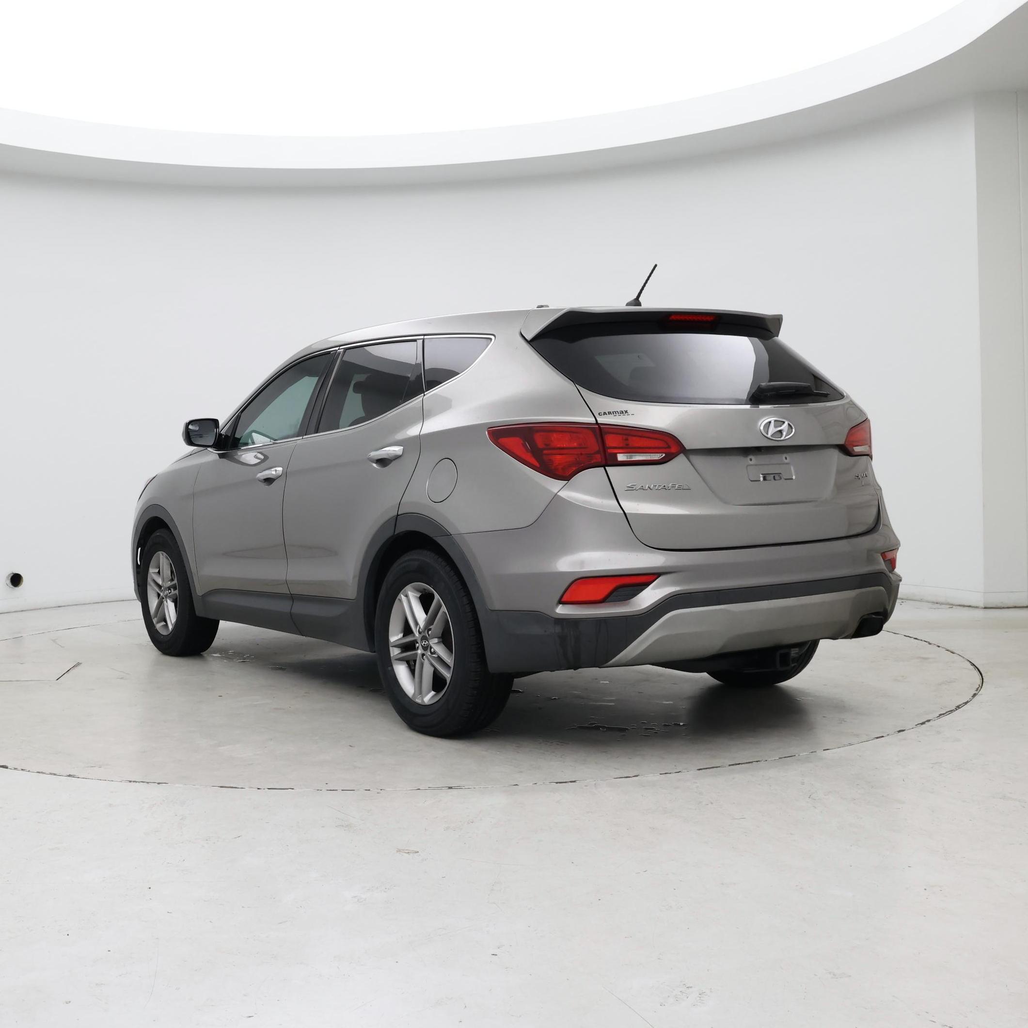 Thumbnail: 2018 Hyundai Santa Fe - 2