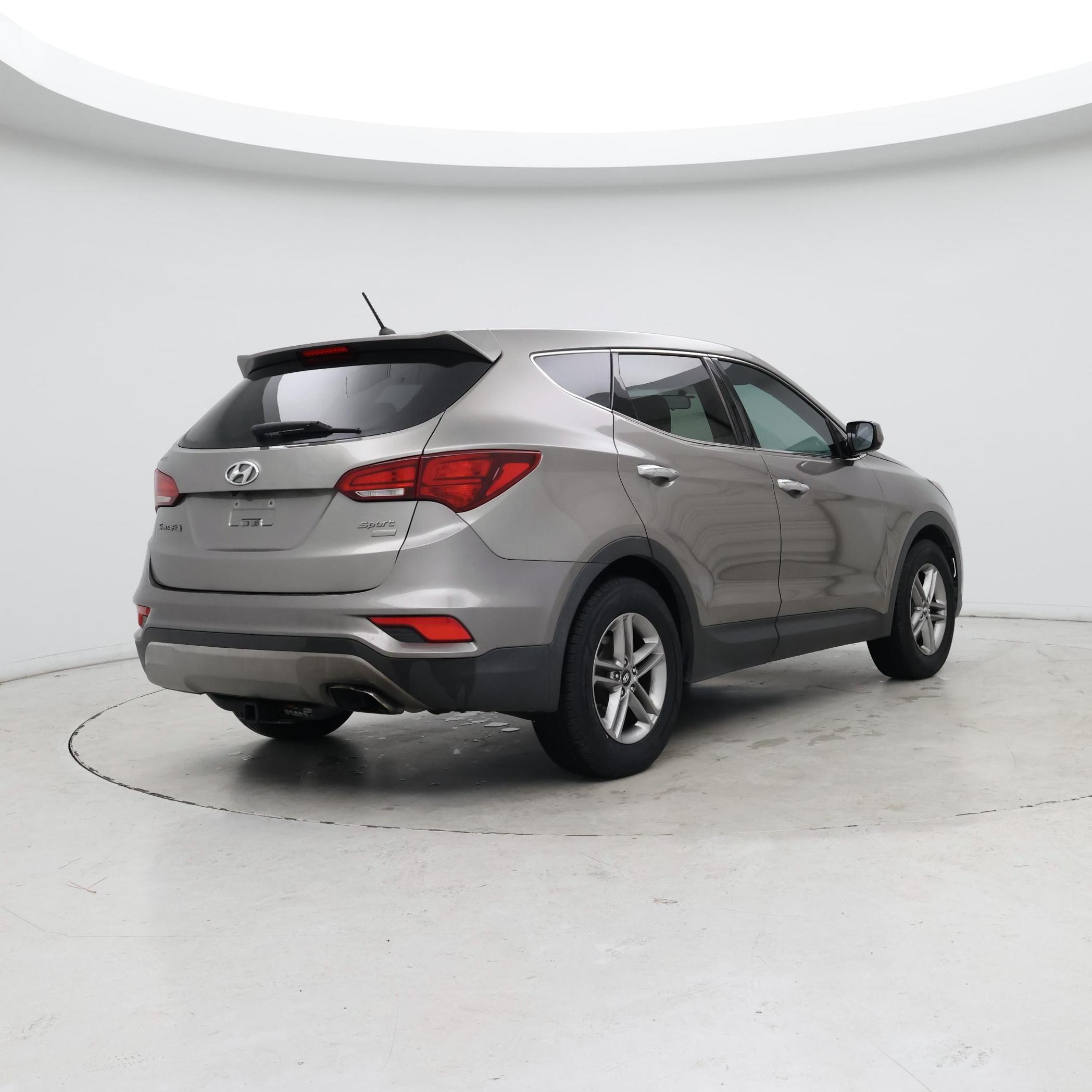 Thumbnail: 2018 Hyundai Santa Fe - 8