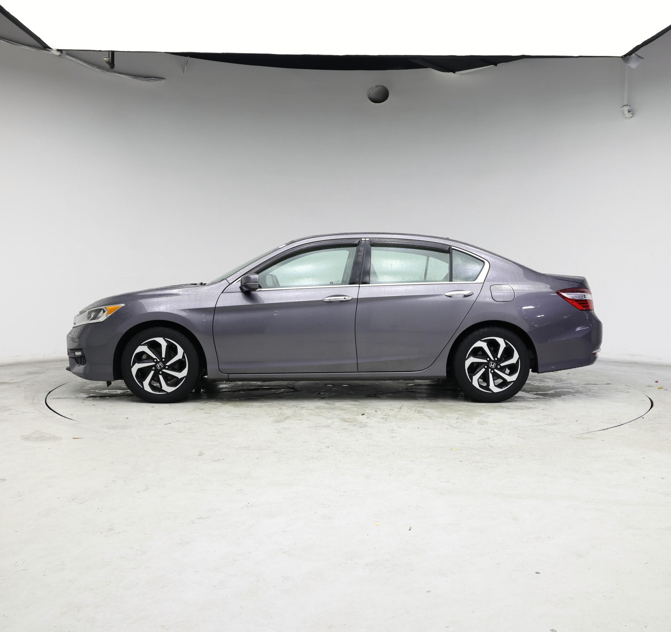 Thumbnail: 2017 Honda Accord - 3