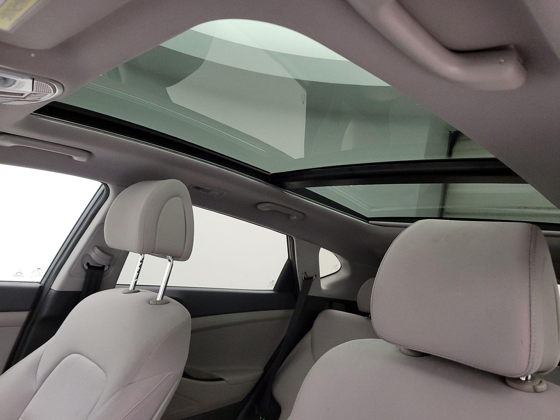 Thumbnail: 2018 Hyundai Tucson - 19