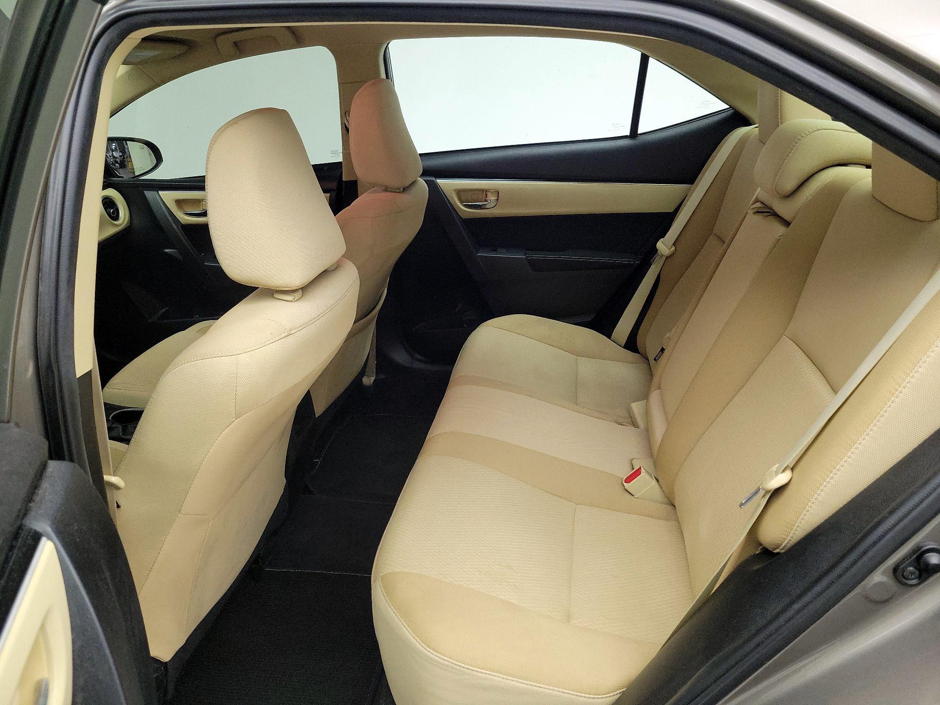 Thumbnail: 2018 Toyota Corolla - 19