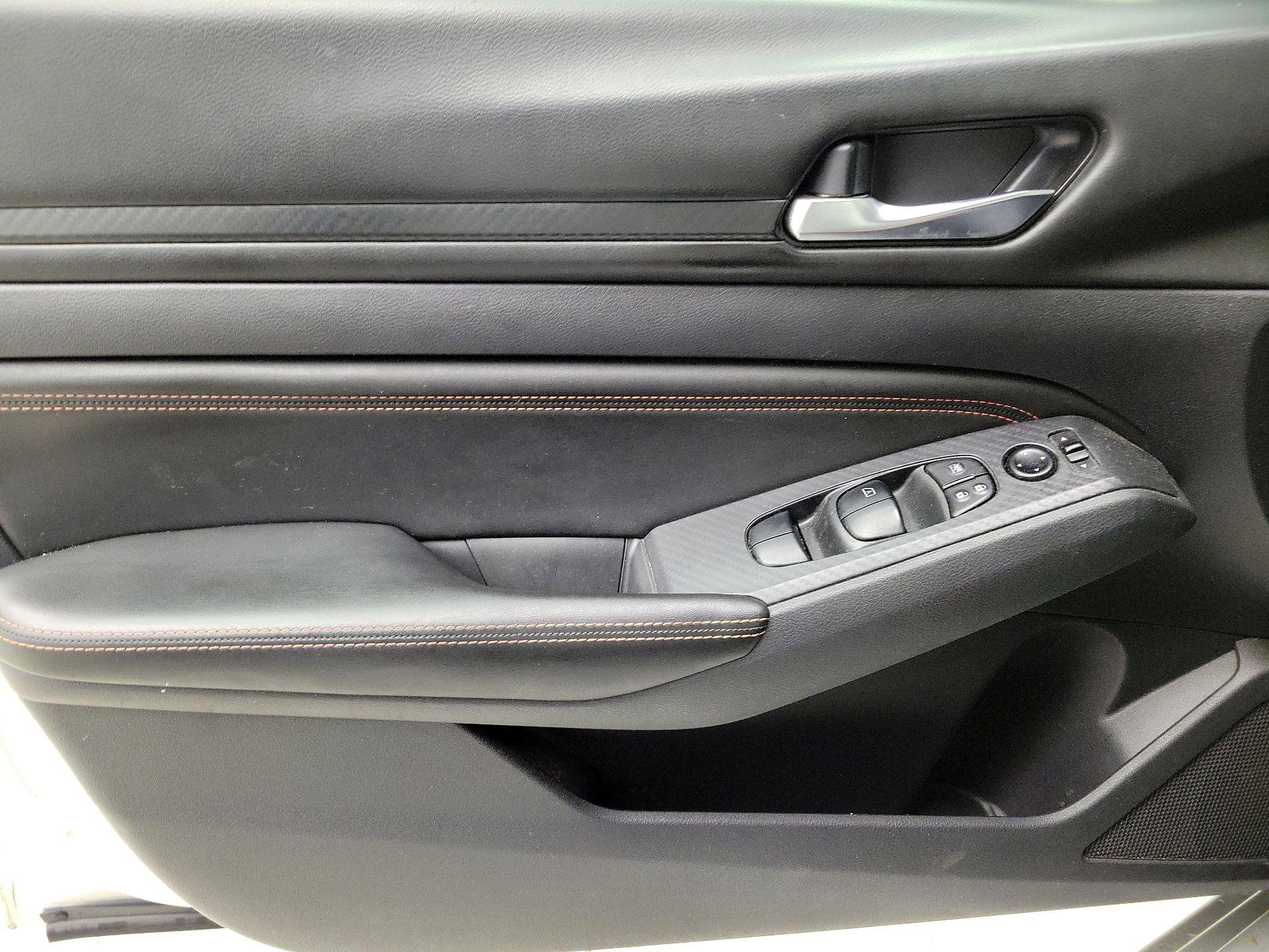 Thumbnail: 2020 Nissan Altima - 12