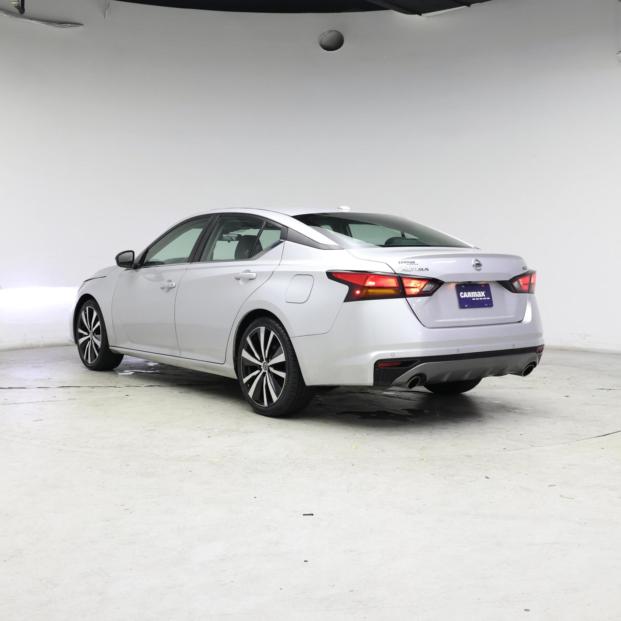 Thumbnail: 2020 Nissan Altima - 2