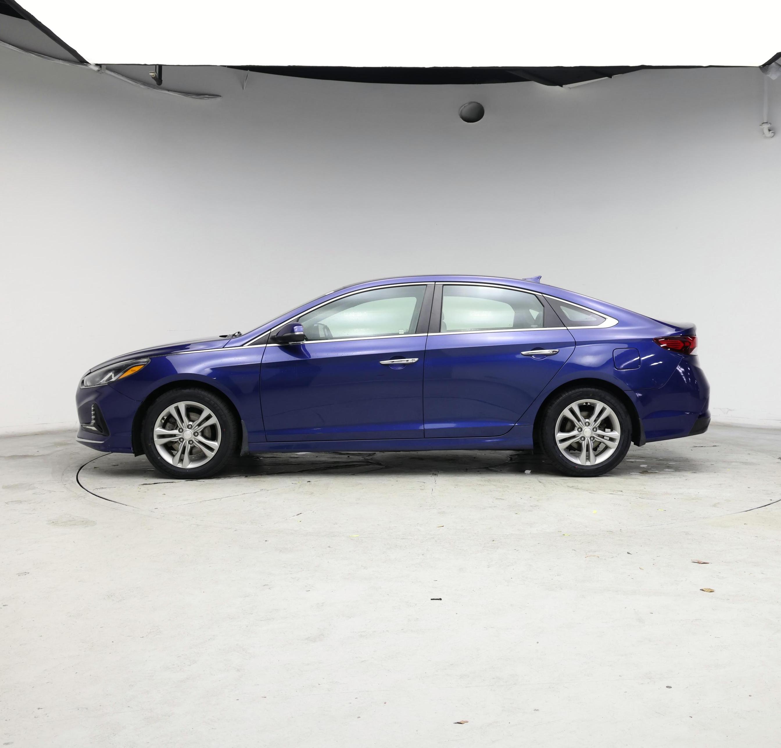 Thumbnail: 2018 Hyundai Sonata - 3