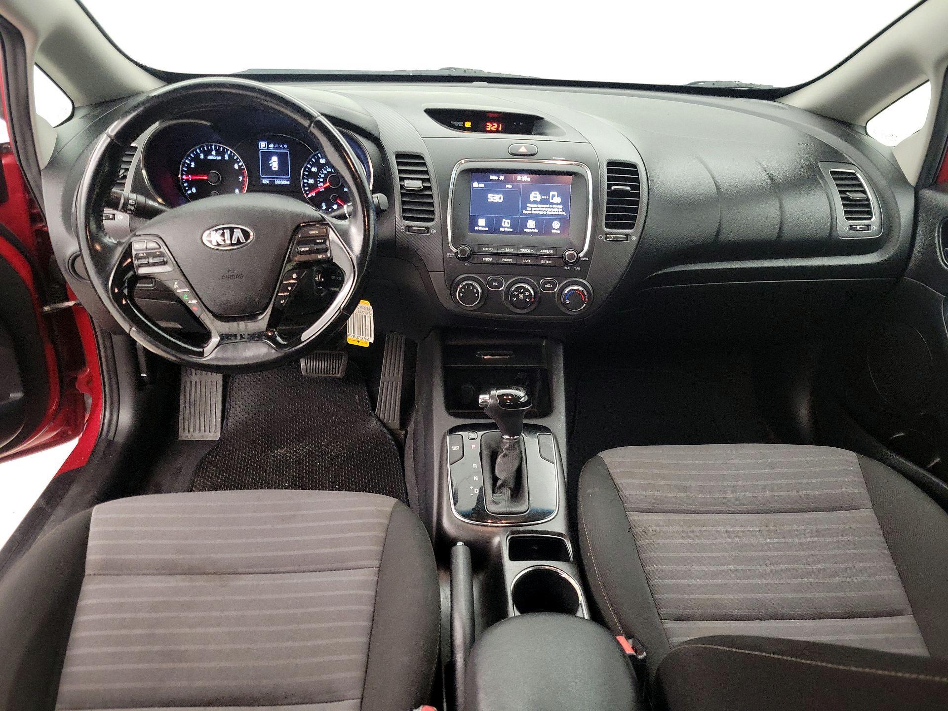 Thumbnail: 2017 Kia Forte - 9