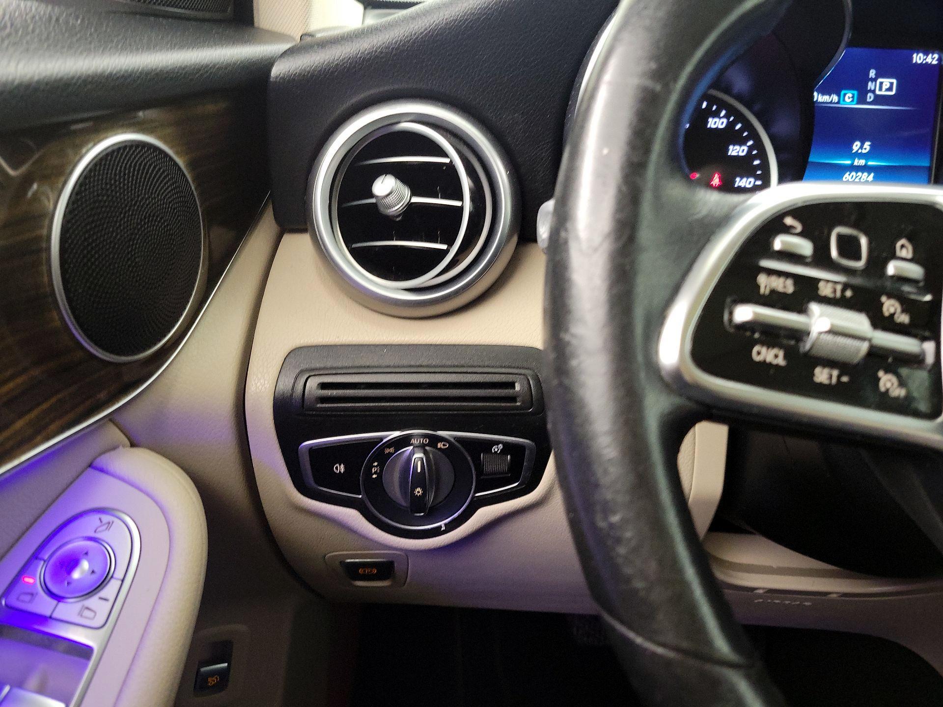 Thumbnail: 2020 Mercedes-Benz GLC - 13