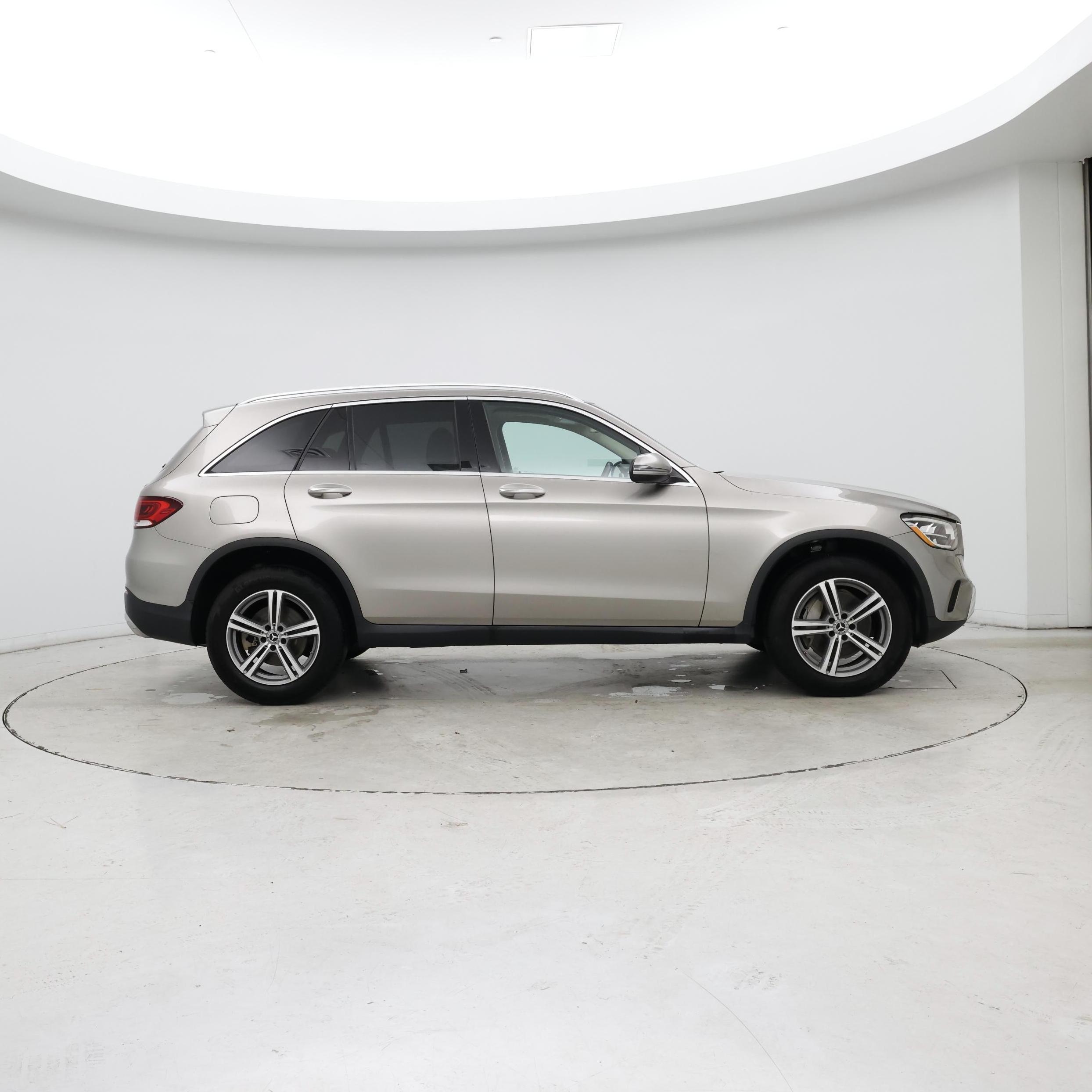 Thumbnail: 2020 Mercedes-Benz GLC - 7