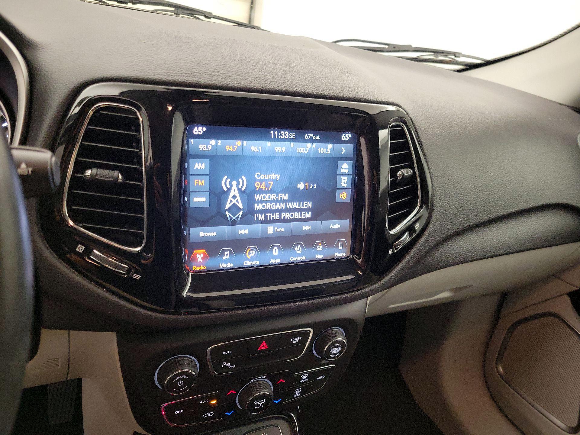 Thumbnail: 2018 Jeep Compass - 15