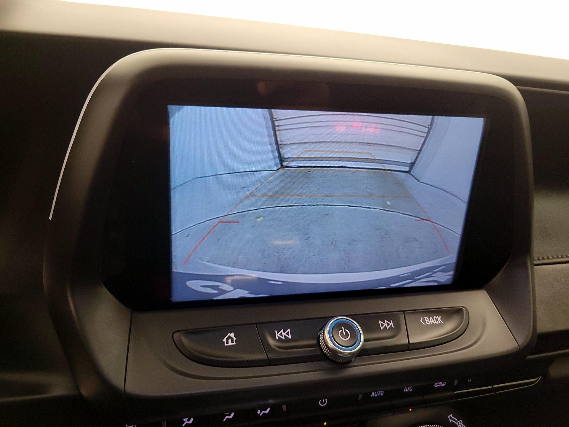 Thumbnail: 2018 Chevrolet Camaro - 14