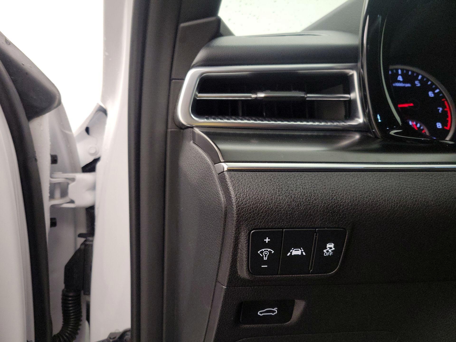 Thumbnail: 2024 Kia K5 - 13