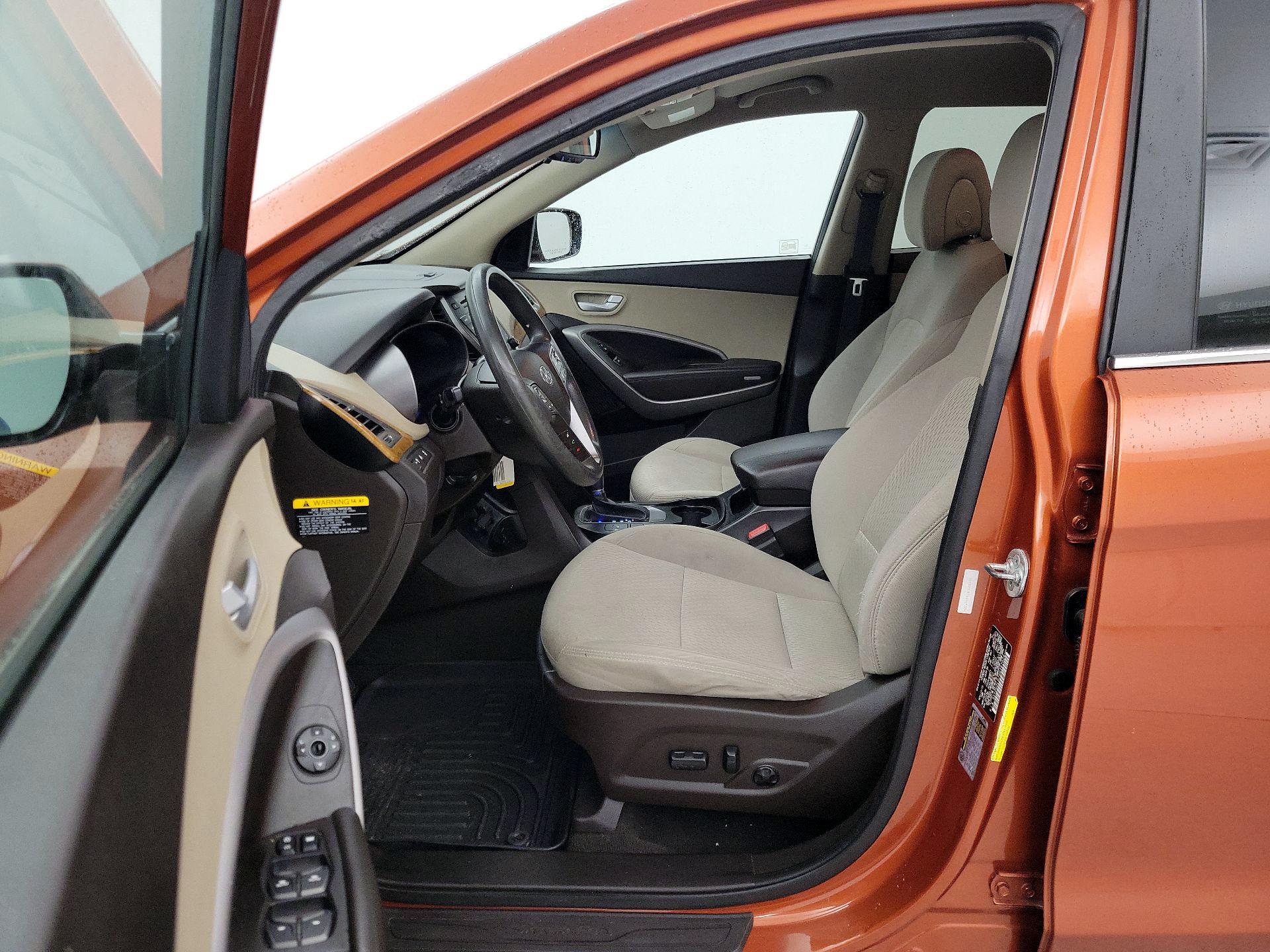 Thumbnail: 2016 Hyundai Santa Fe - 11