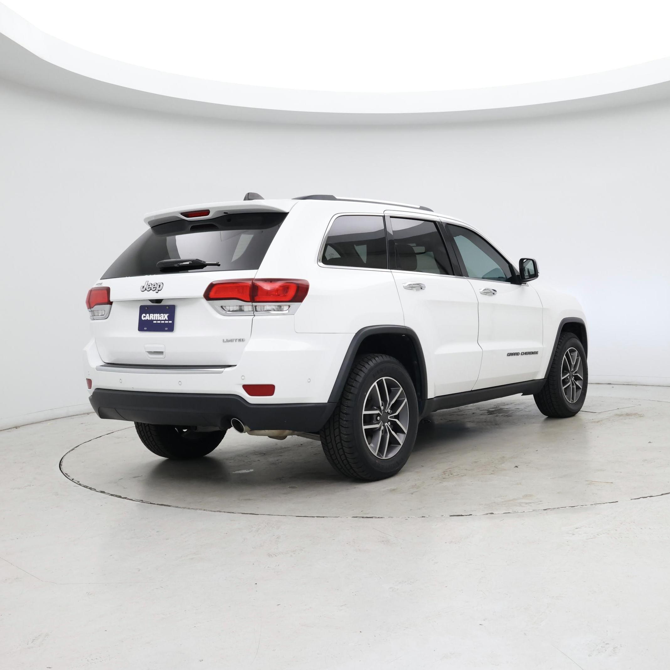 Thumbnail: 2021 Jeep Grand Cherokee - 8